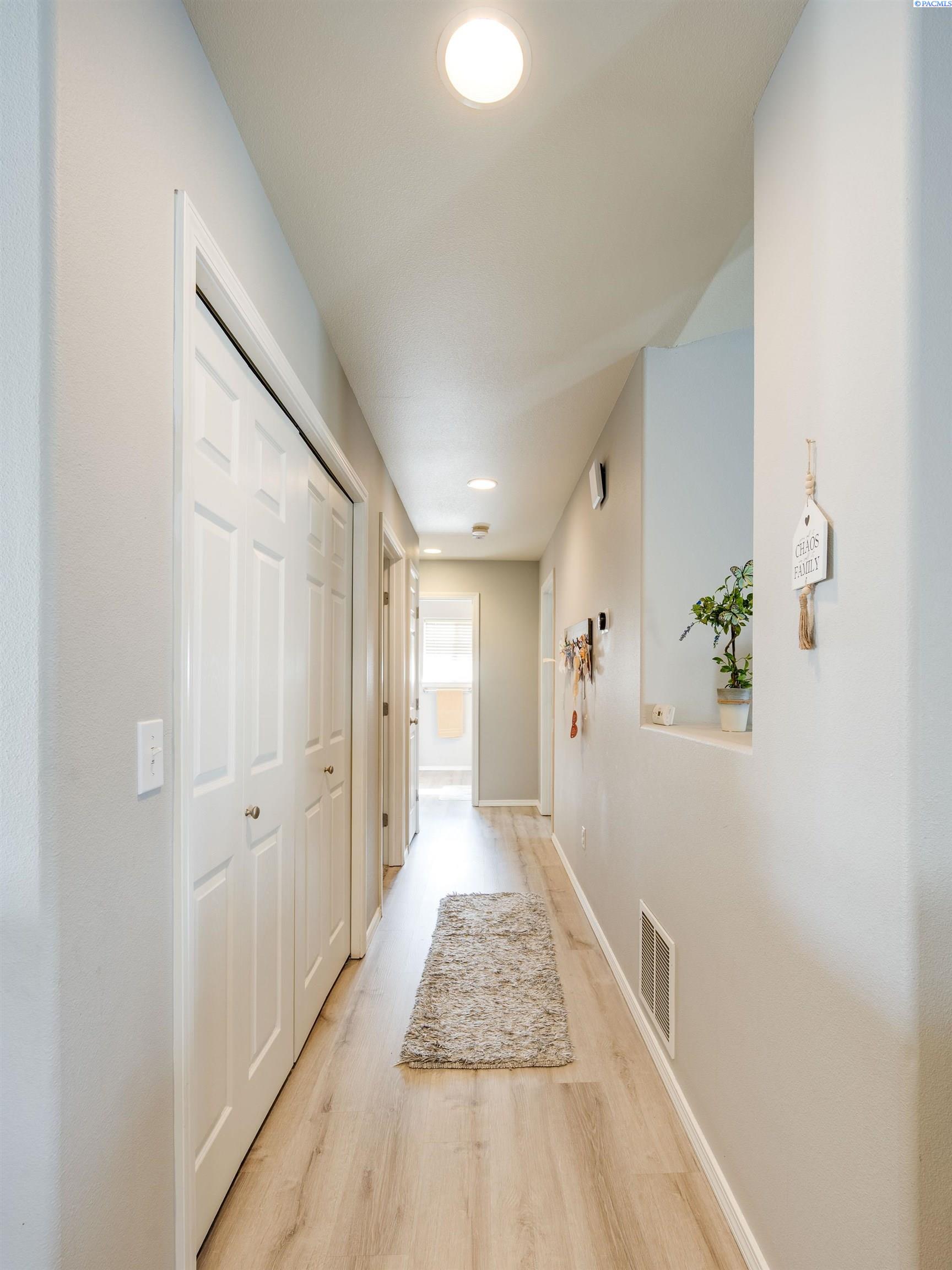 2325 NW Ridgeline Drive