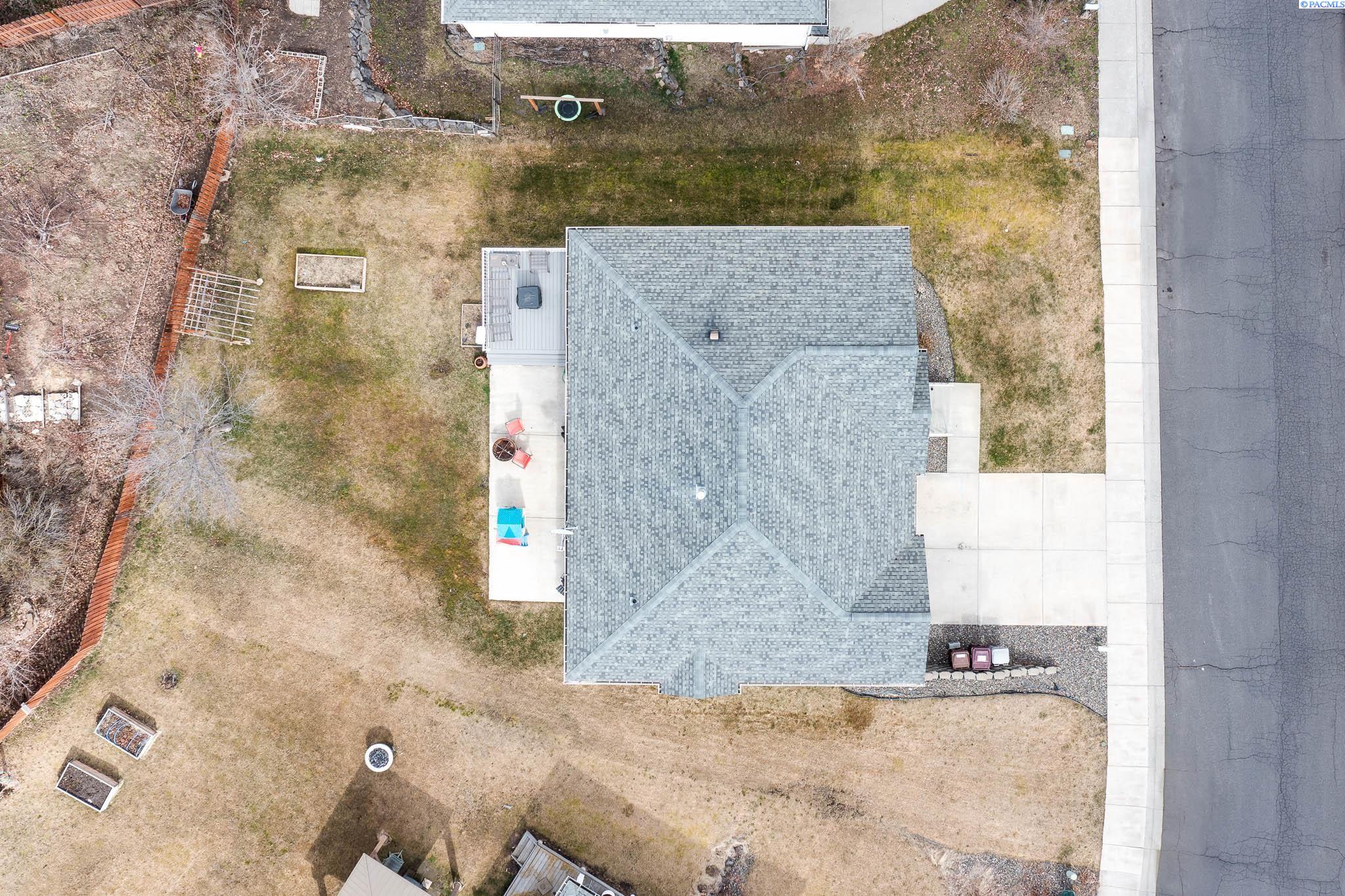 2325 NW Ridgeline Drive