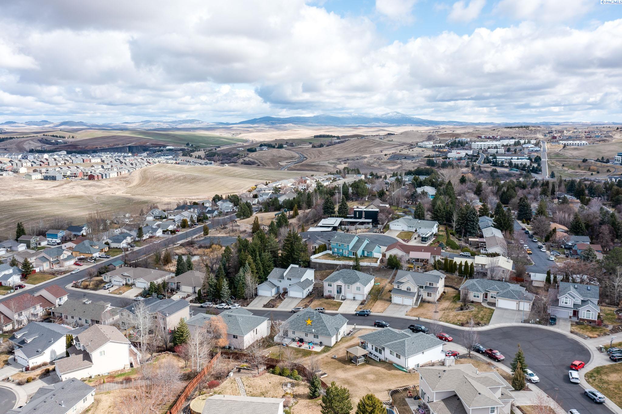 2325 NW Ridgeline Drive