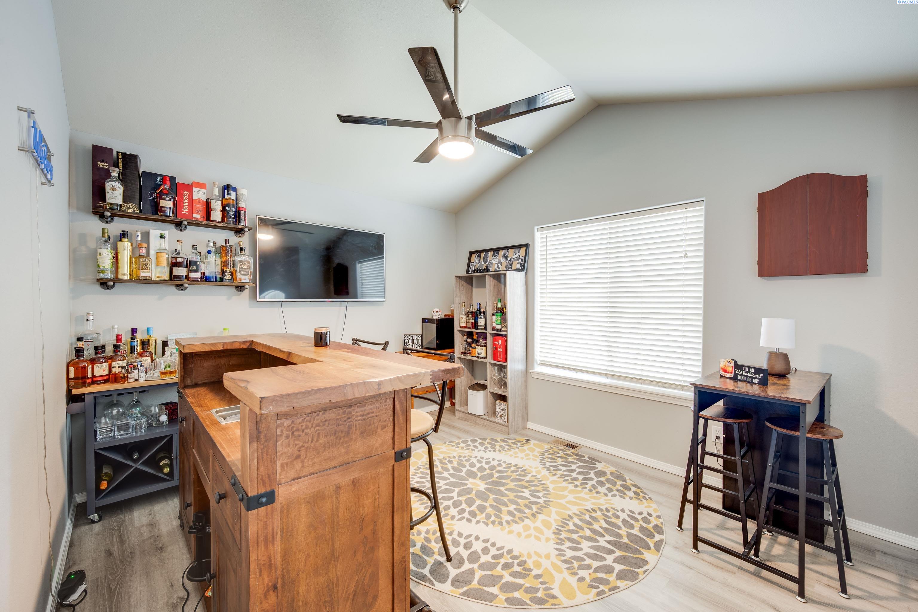 2325 NW Ridgeline Drive