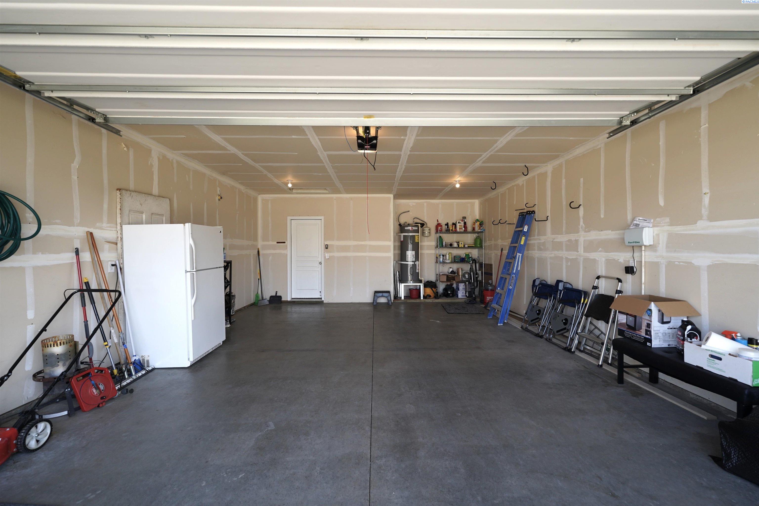 1835 Panorama Dr