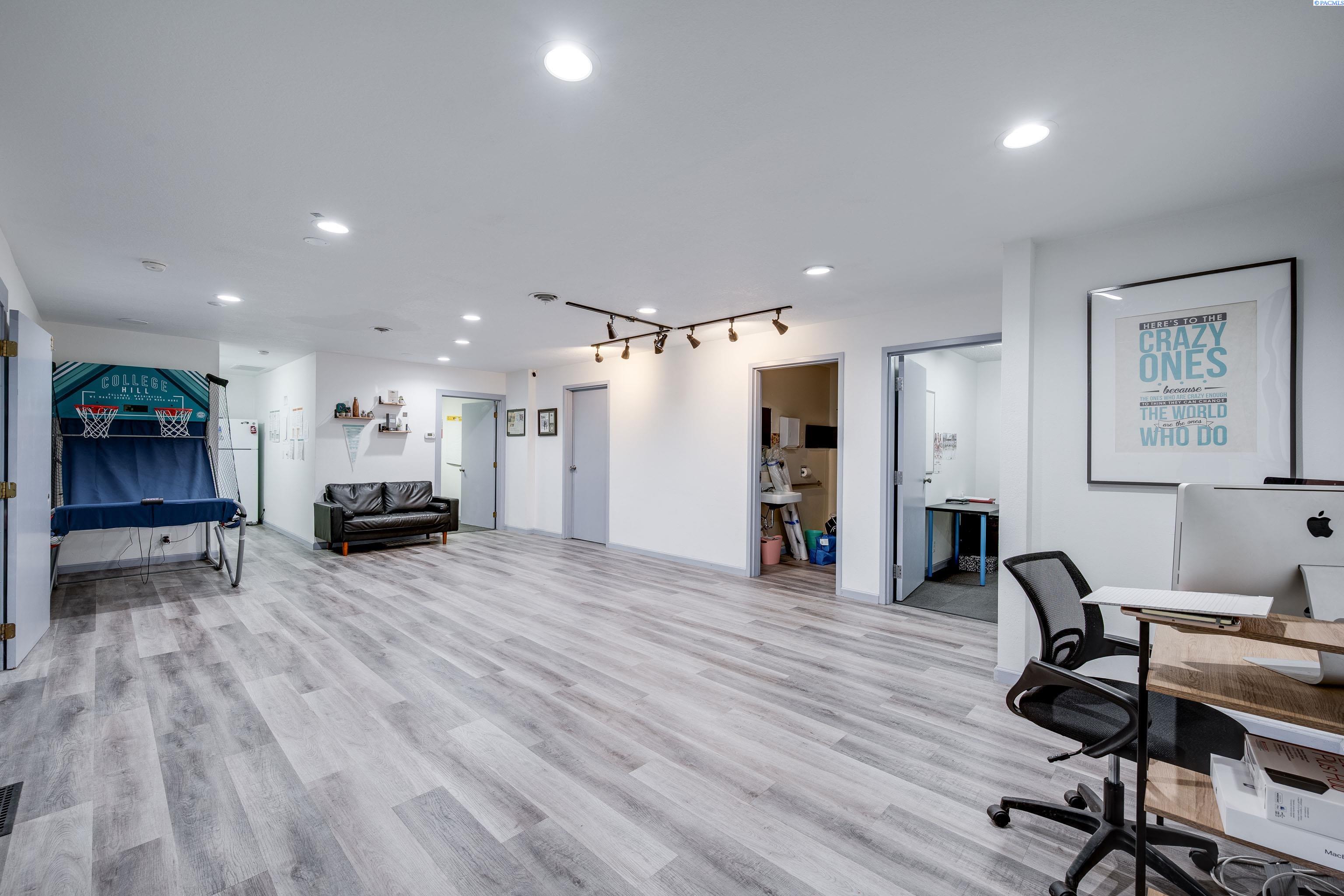 1205 SE Professional Mall Blvd. # 115