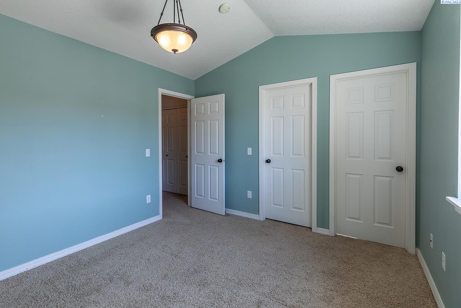 1272 SW Lost Trail Dr.