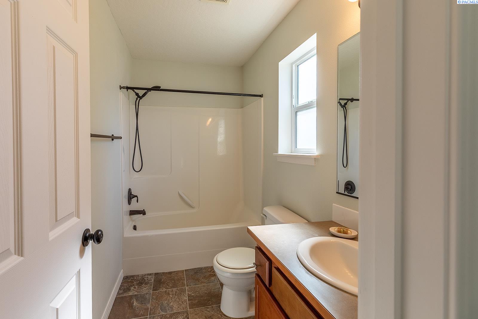 1272 SW Lost Trail Dr.