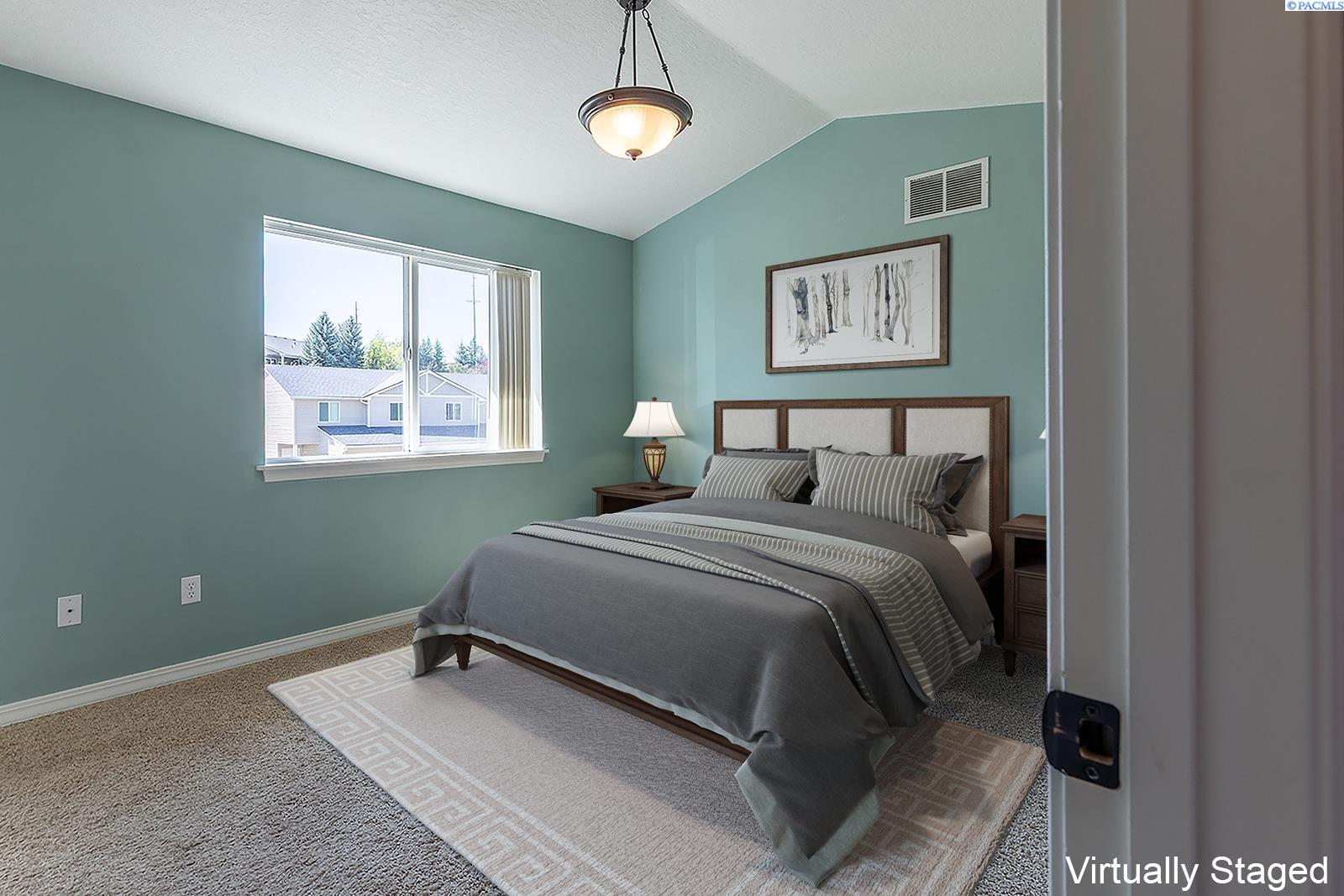 1272 SW Lost Trail Dr.