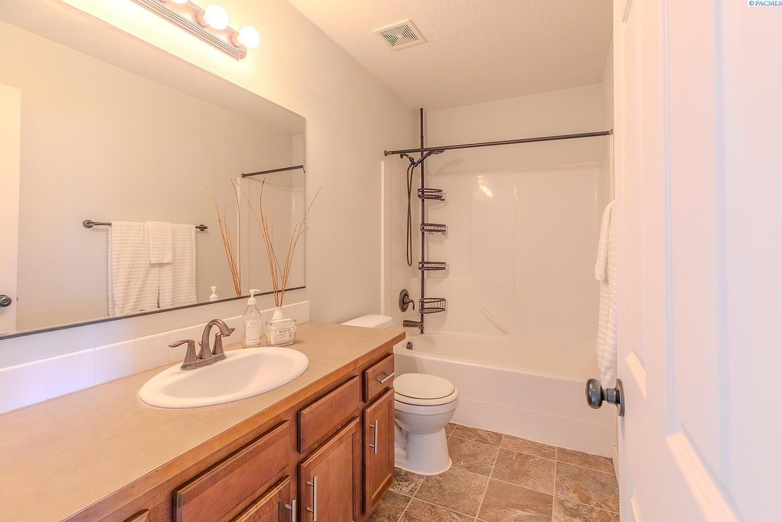 1272 SW Lost Trail Dr.