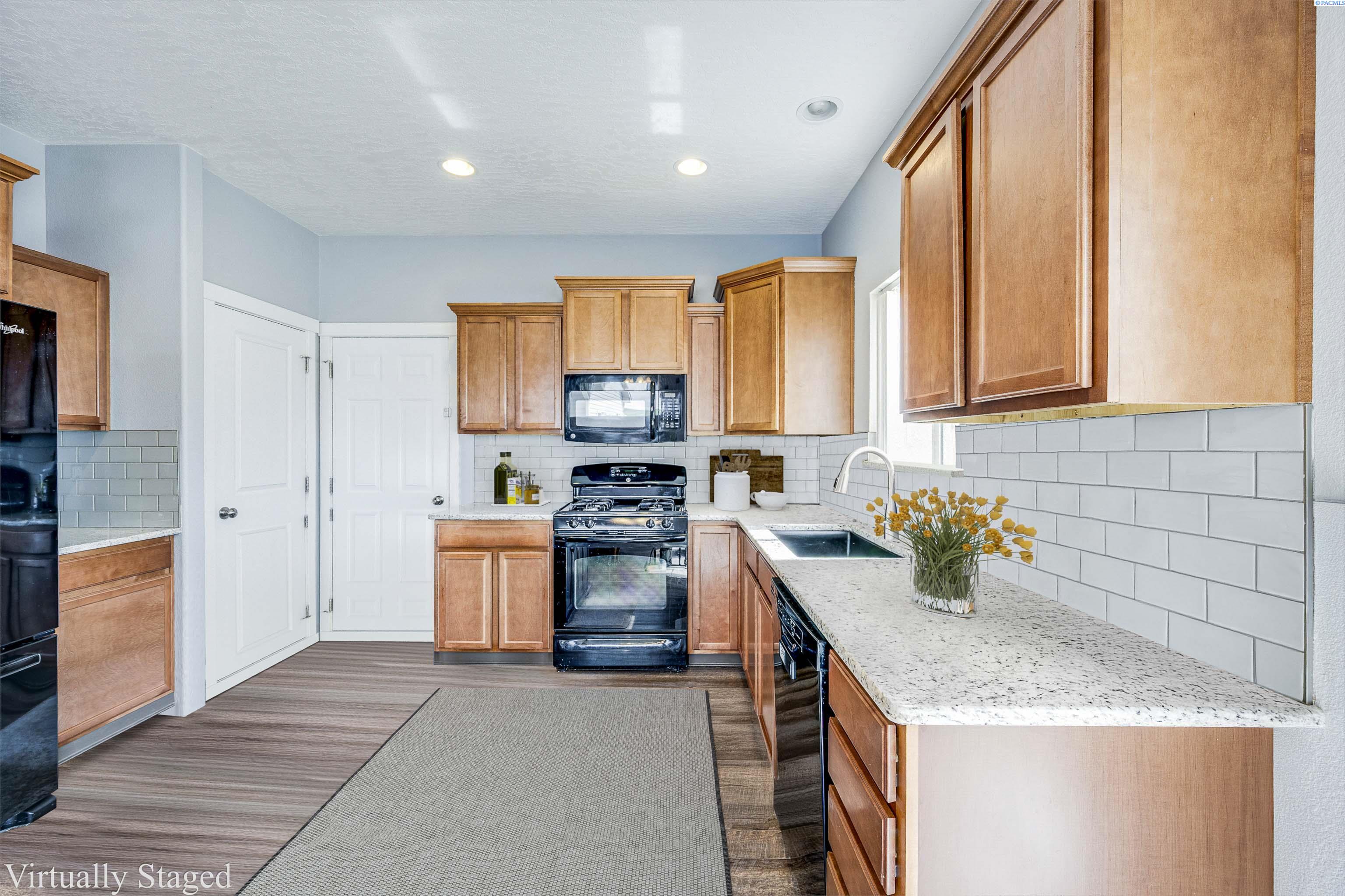 1453 SW Sagebrush Lane