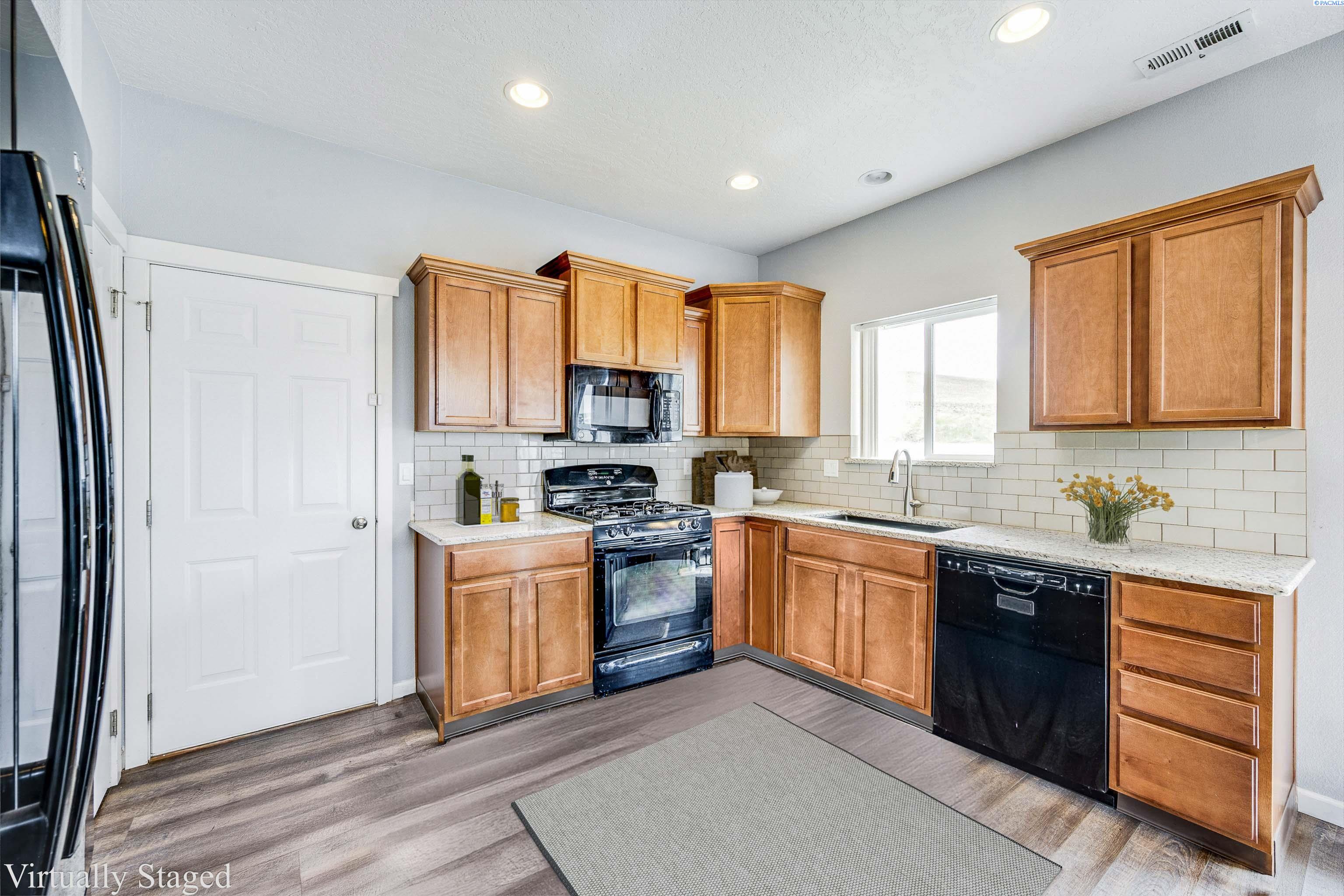 1453 SW Sagebrush Lane