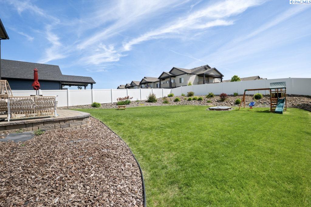 720 SW Wheat Ridge Dr