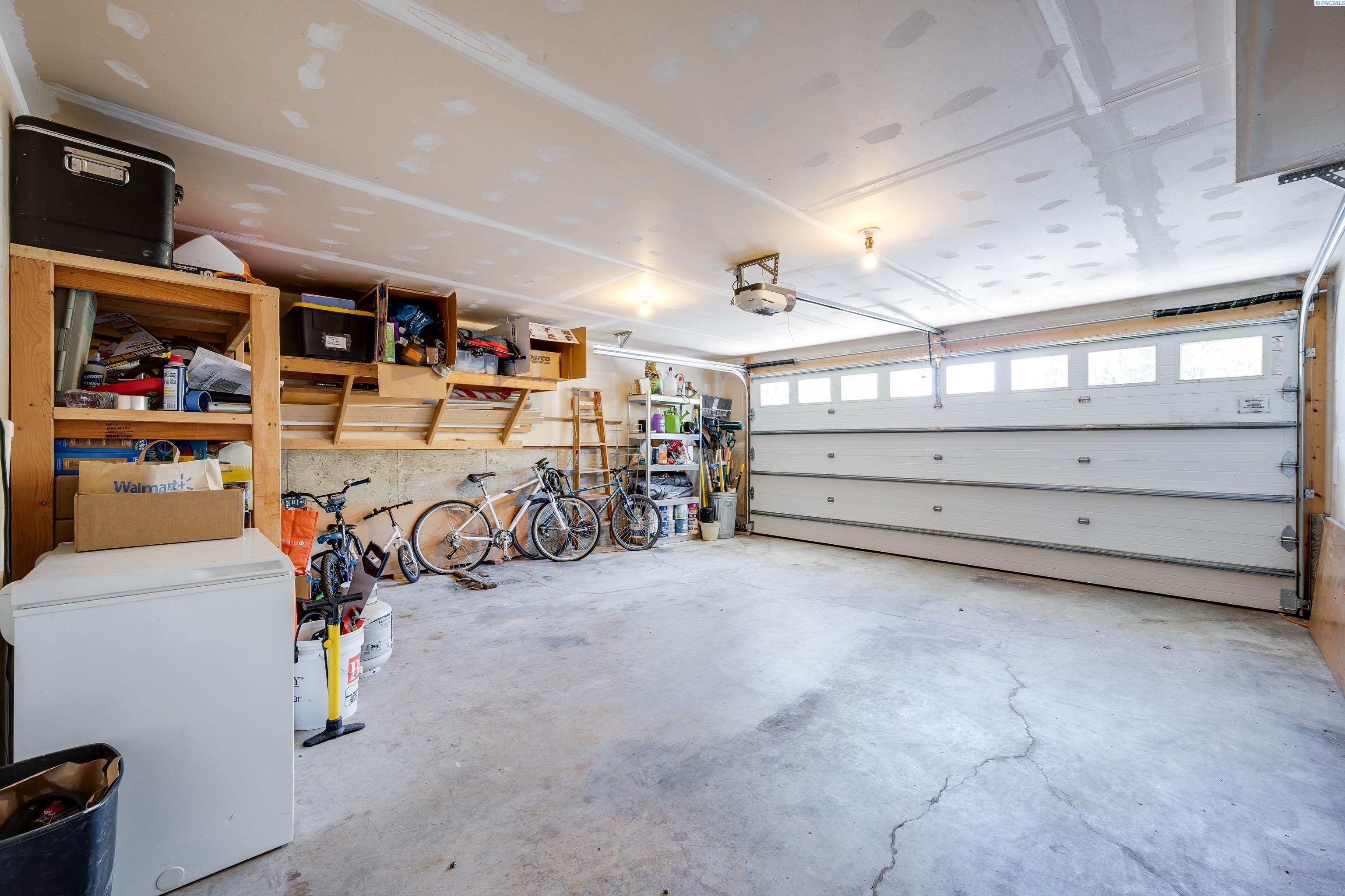 2349 NW Ridgeline Drive