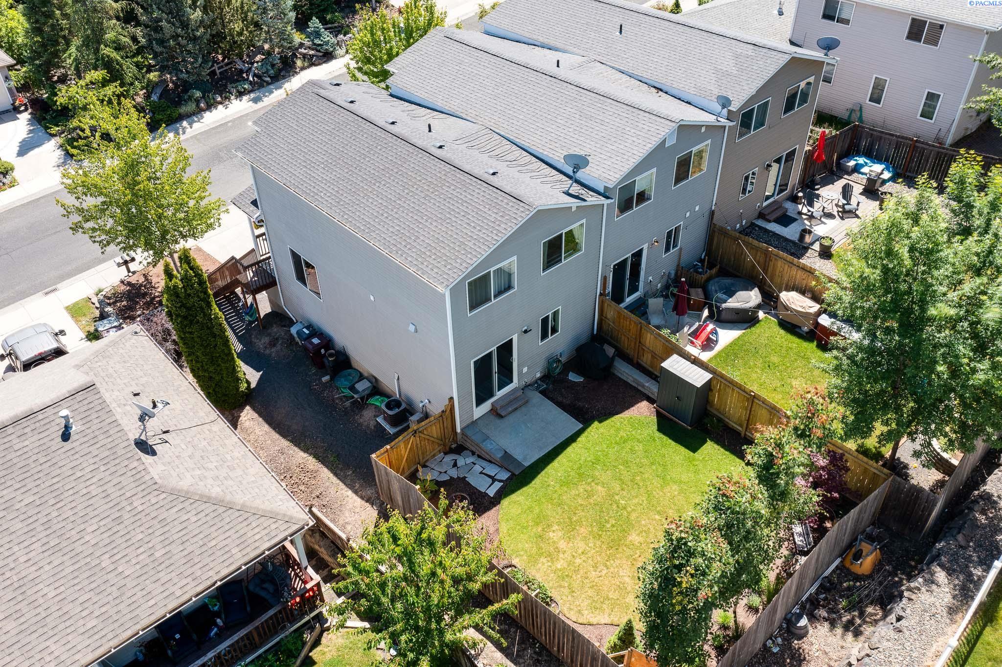 2349 NW Ridgeline Drive