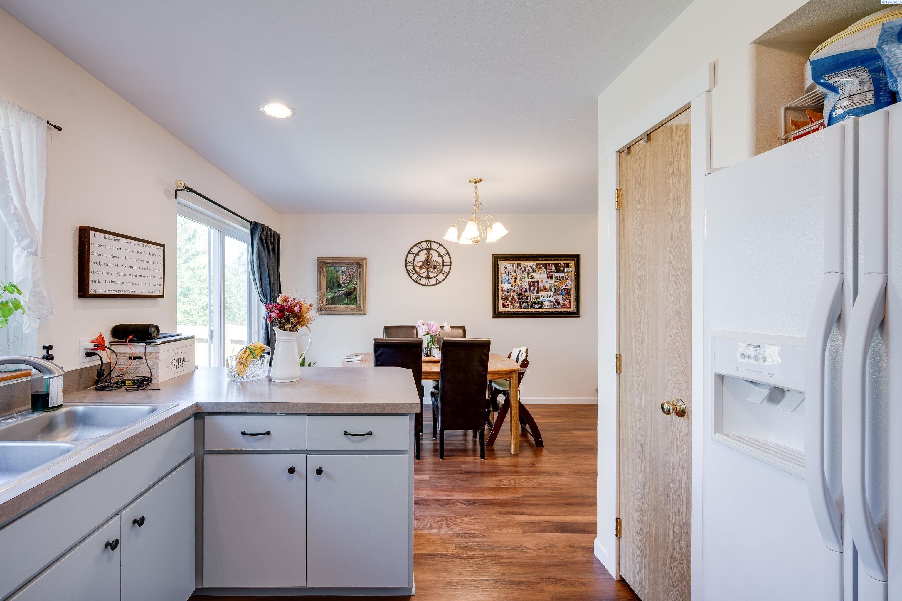 2349 NW Ridgeline Drive