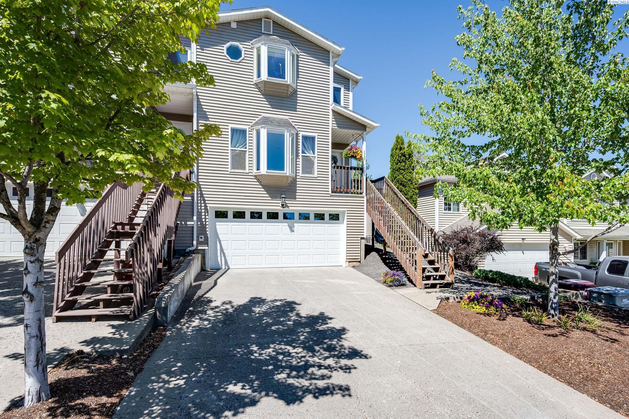 2349 NW Ridgeline Drive