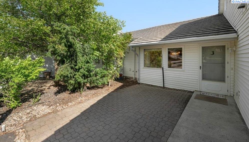 545 SE Quail Ridge, #3 # 3