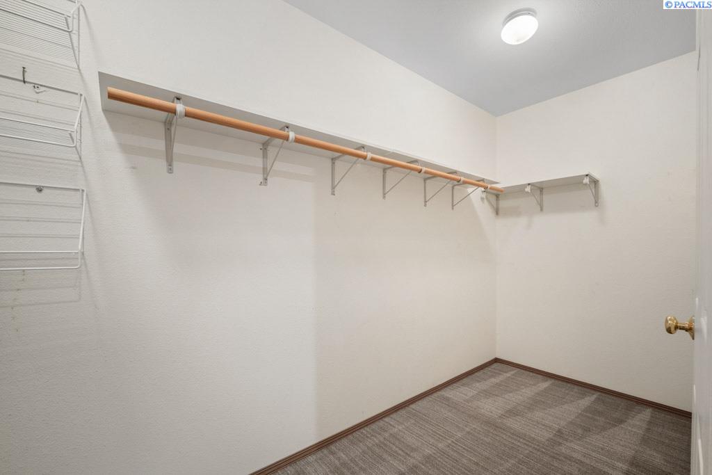 545 SE Quail Ridge, #3 # 3
