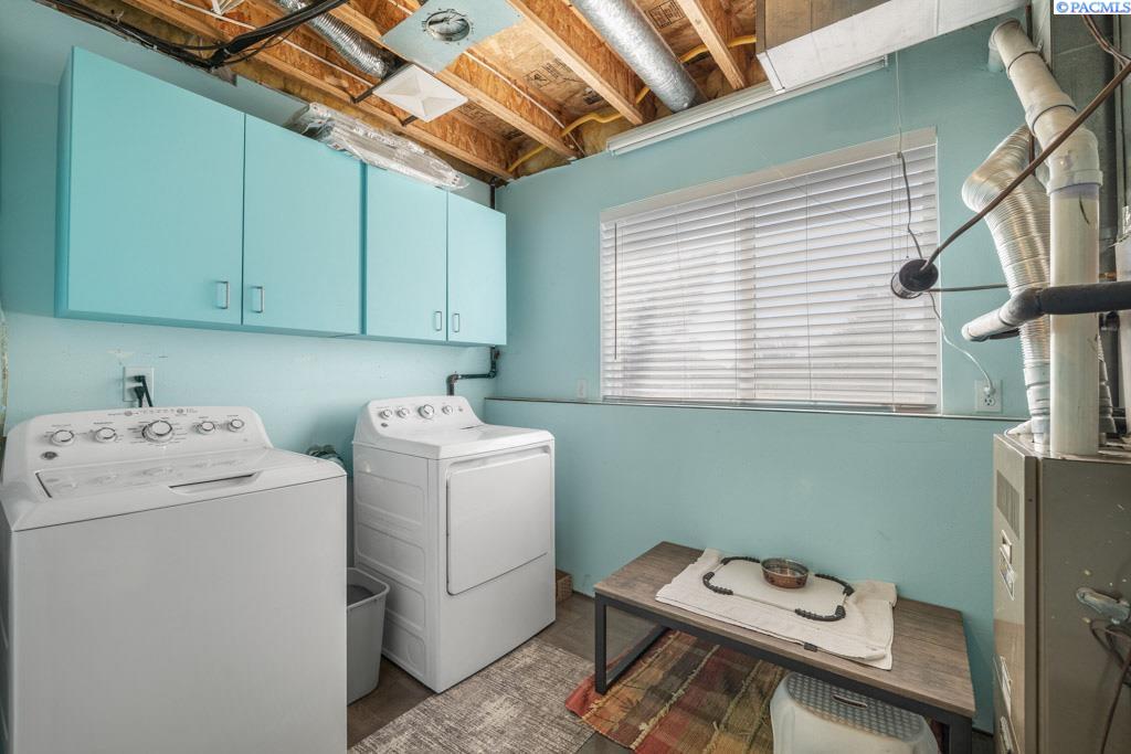 1950 NW Valhalla Dr