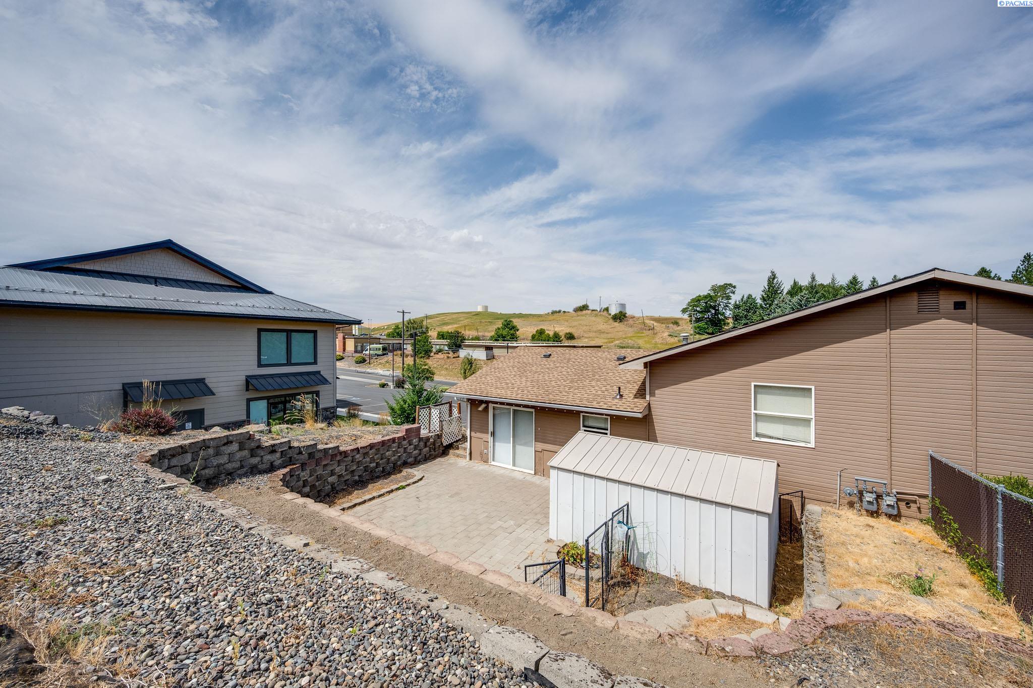 804 S Vista Point Dr