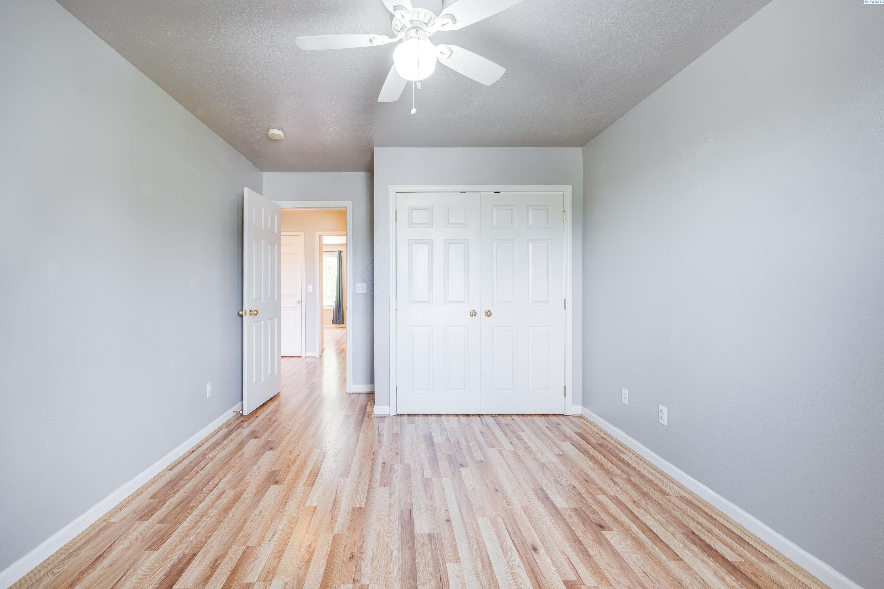 485 NW Thomas Street