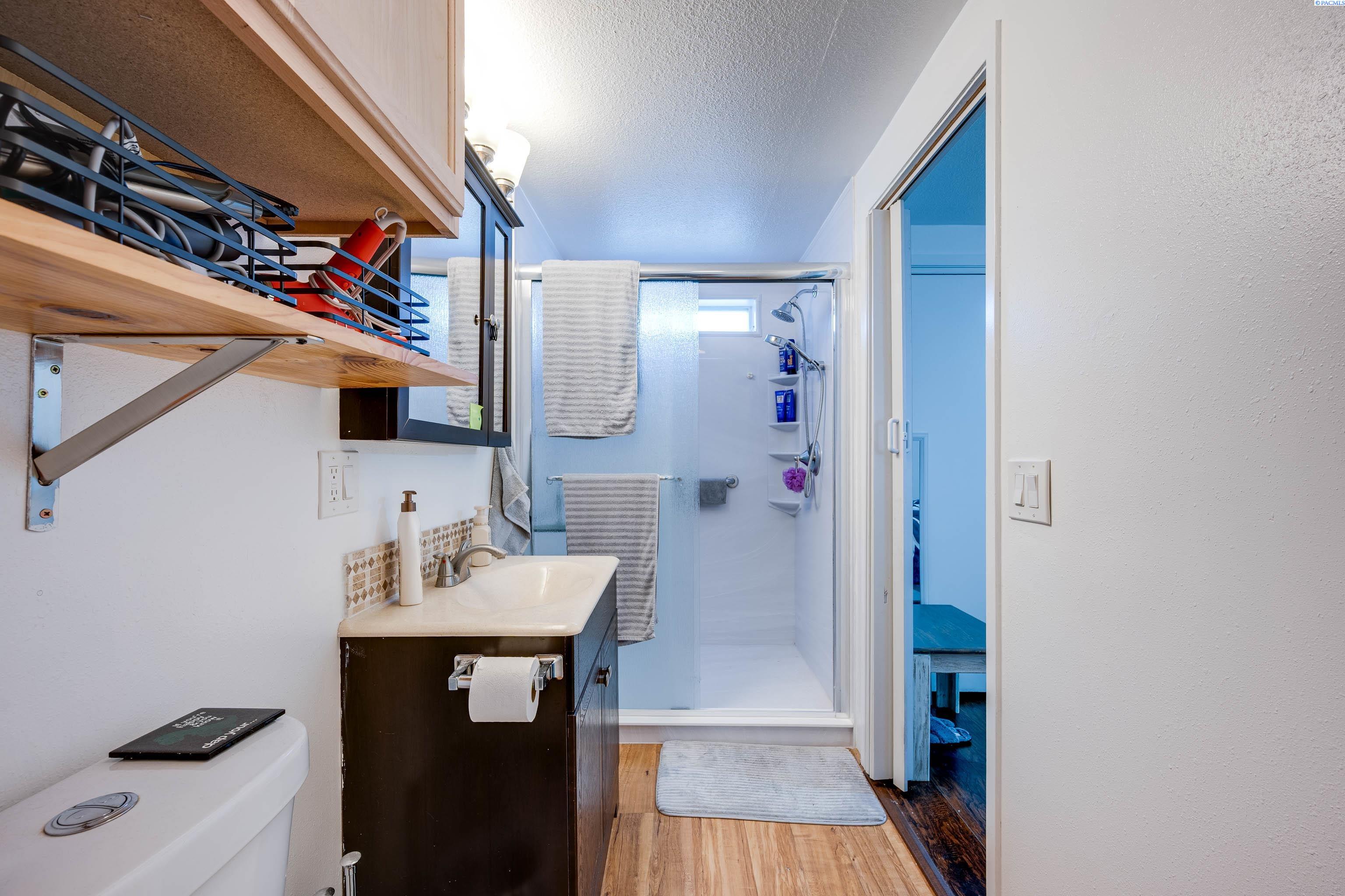 200 E Woodworth St # 7