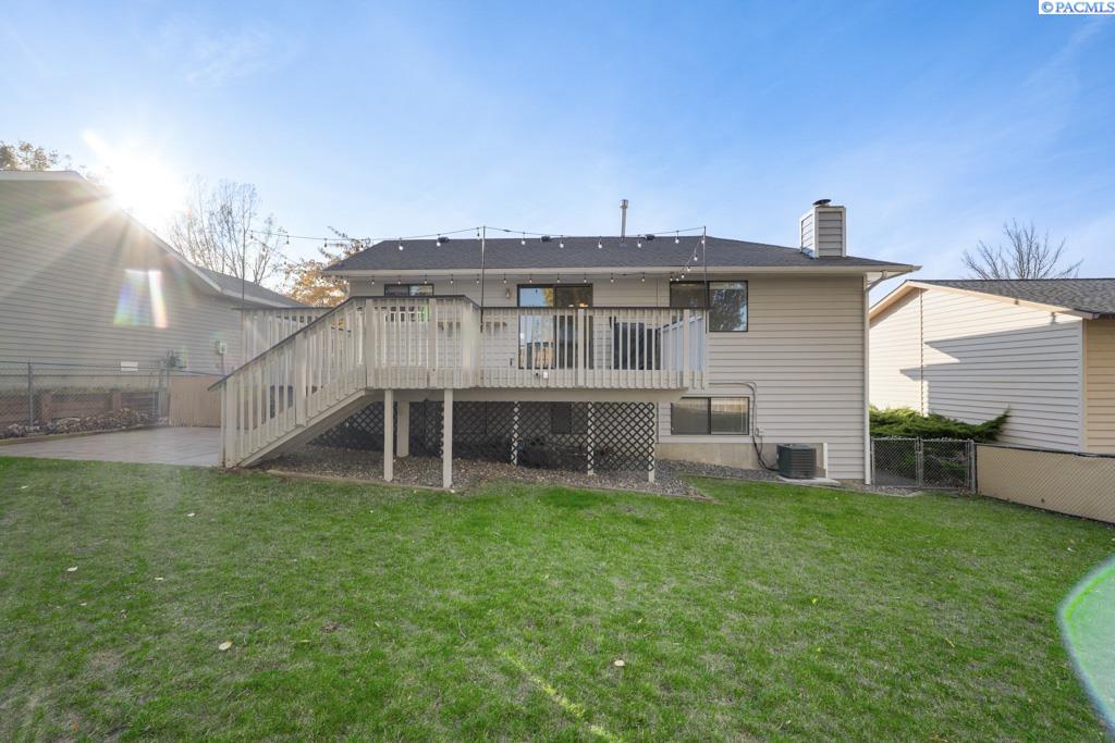 1330 SW Wadleigh Dr