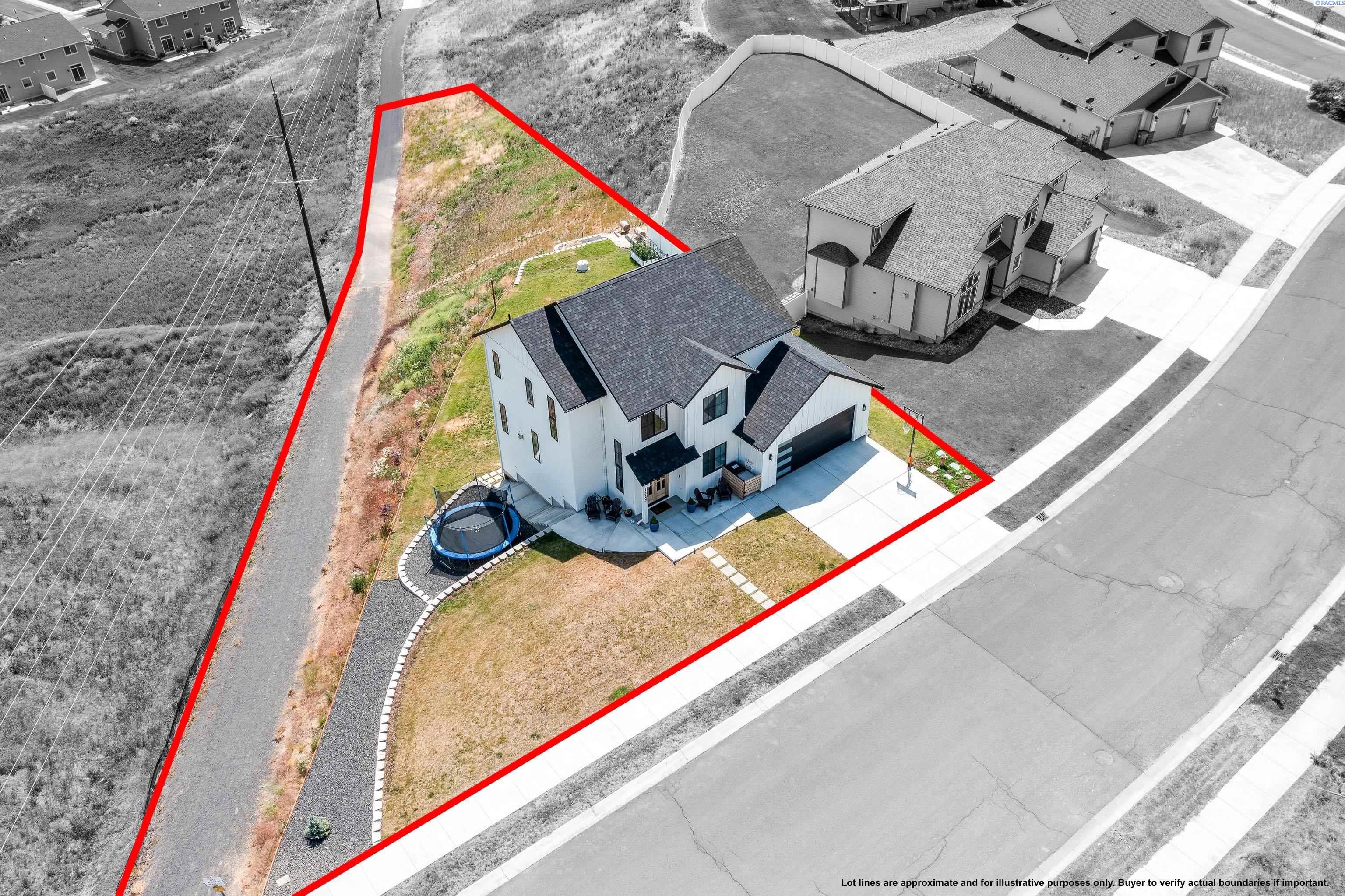 1325 SW Panorama Drive