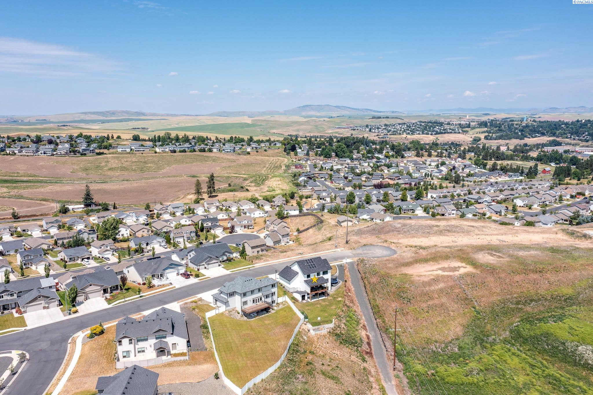 1325 SW Panorama Drive