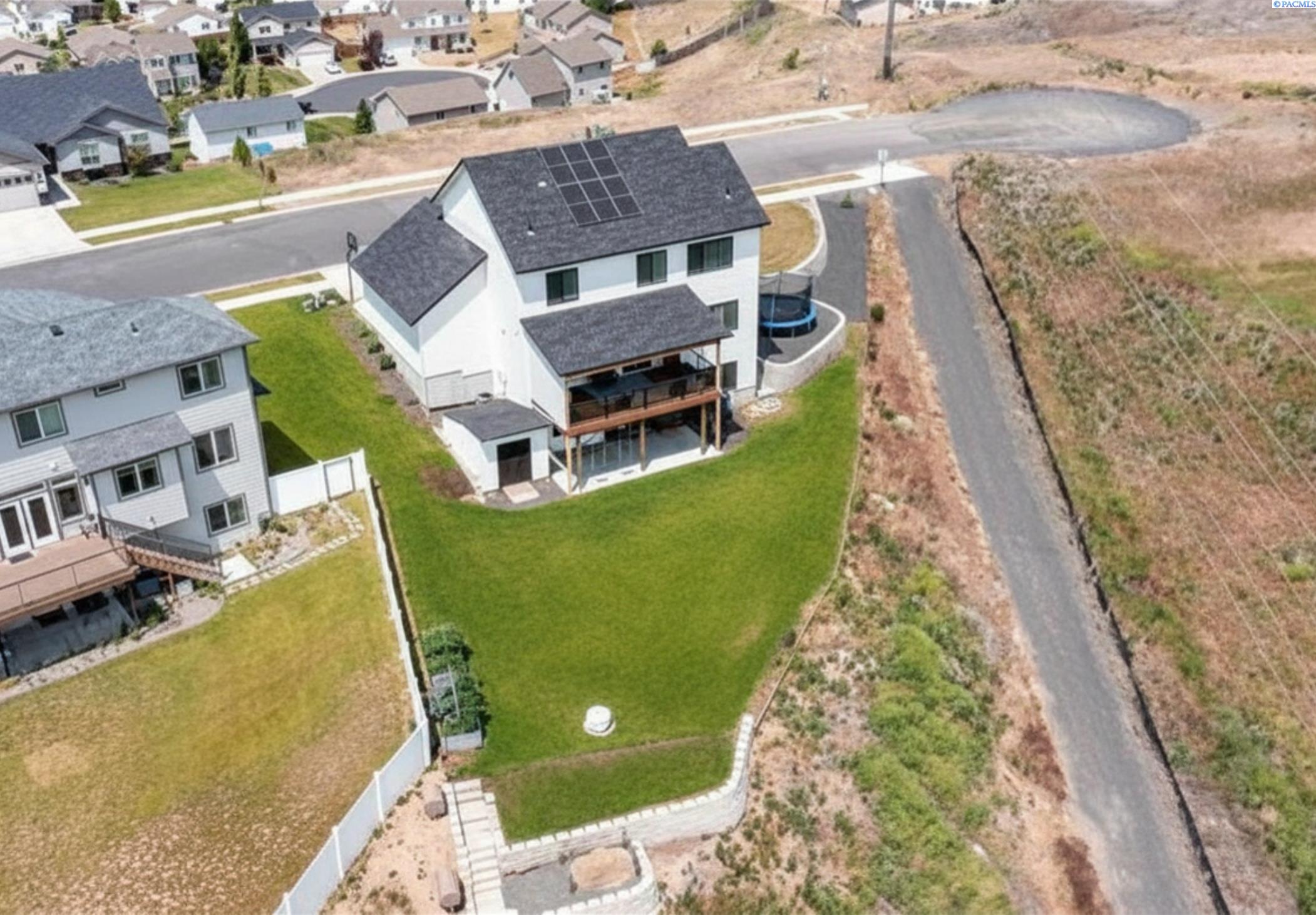 1325 SW Panorama Drive