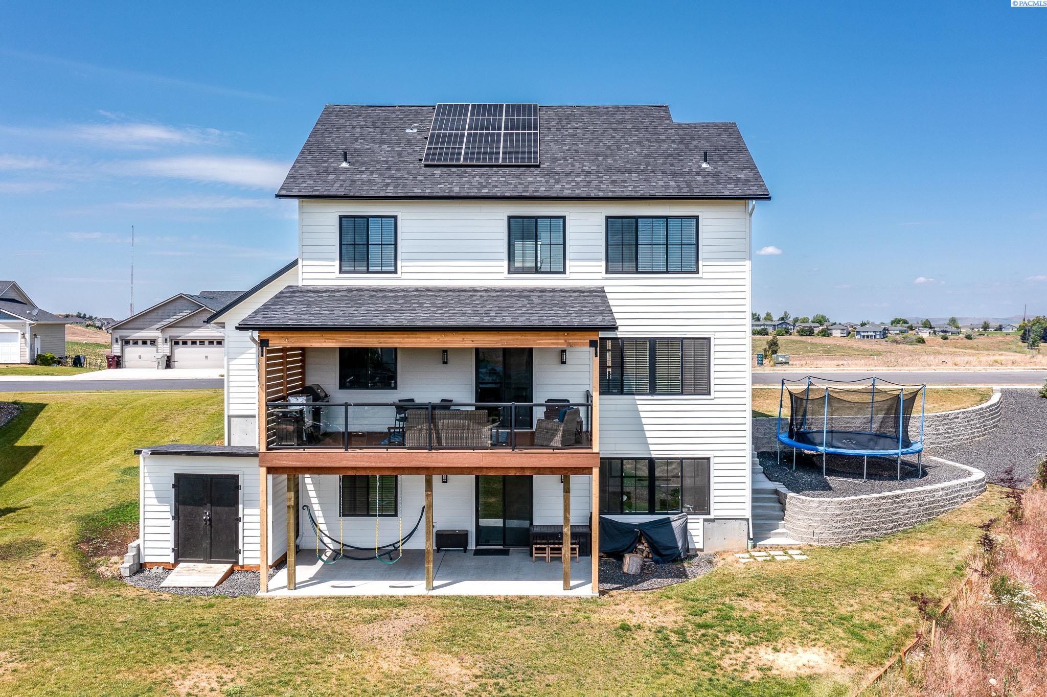 1325 SW Panorama Drive