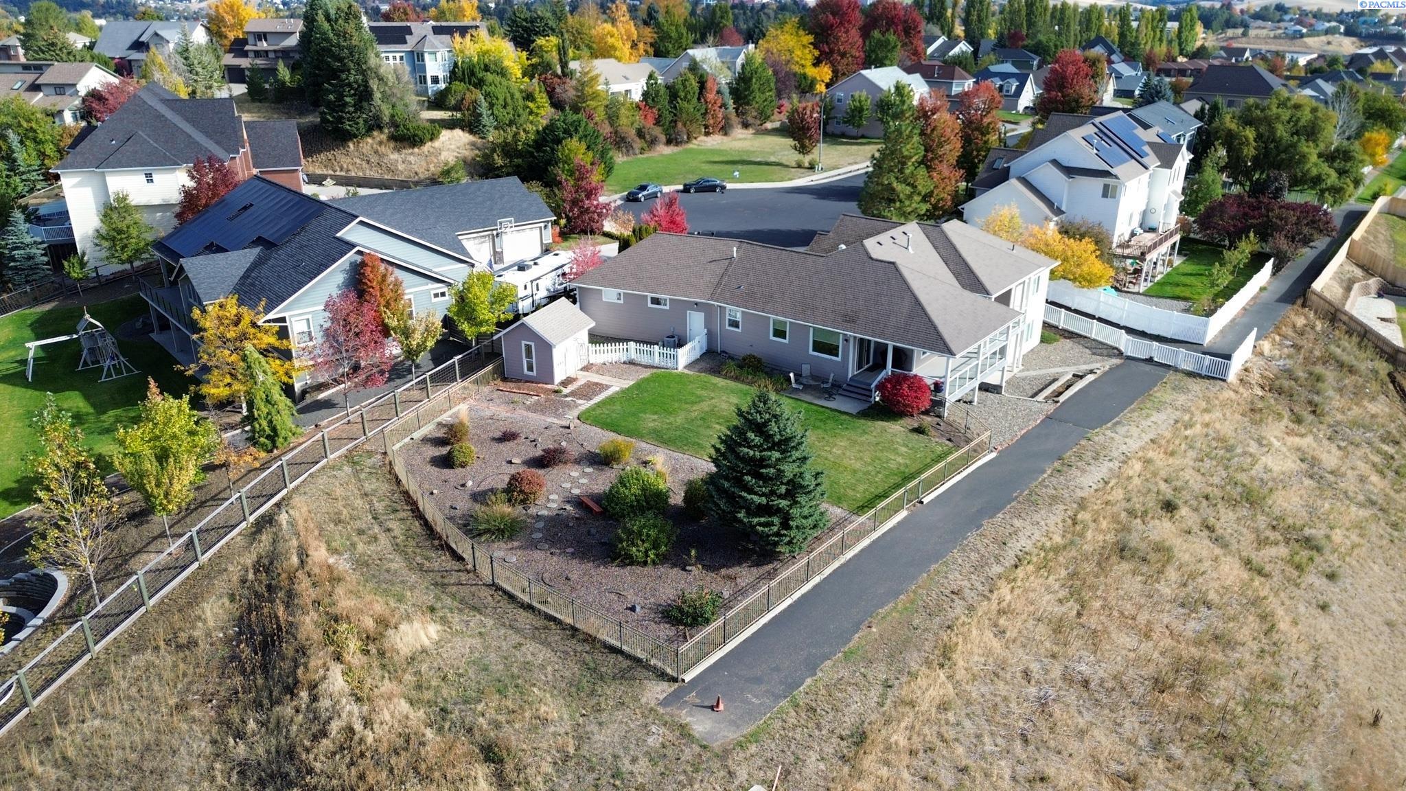 635 SW Sundance Ct.