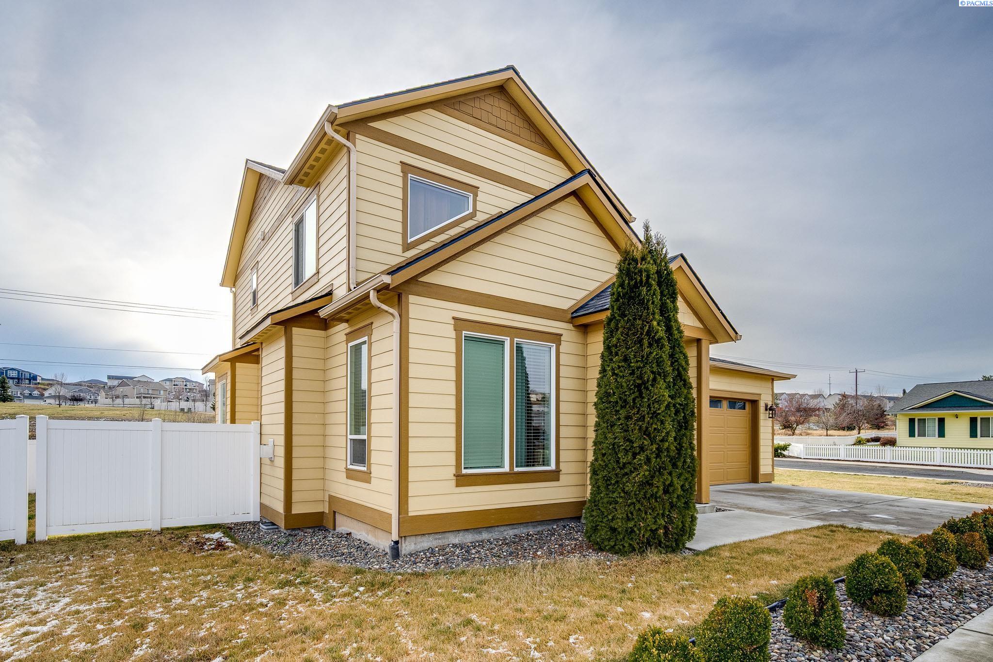 1000 SW Marcia Dr