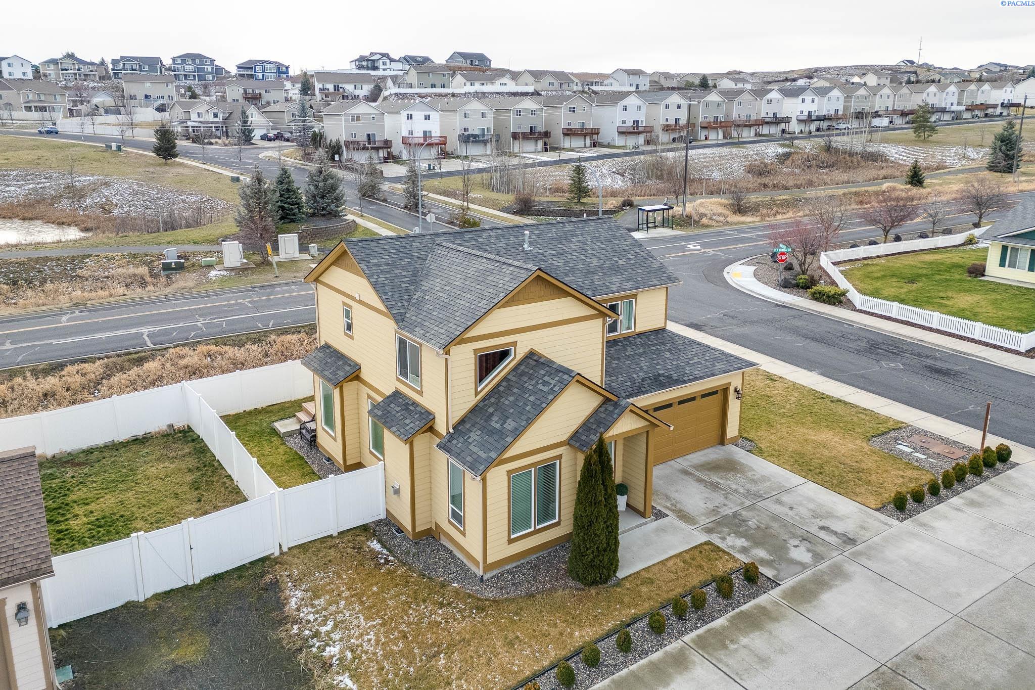 1000 SW Marcia Dr