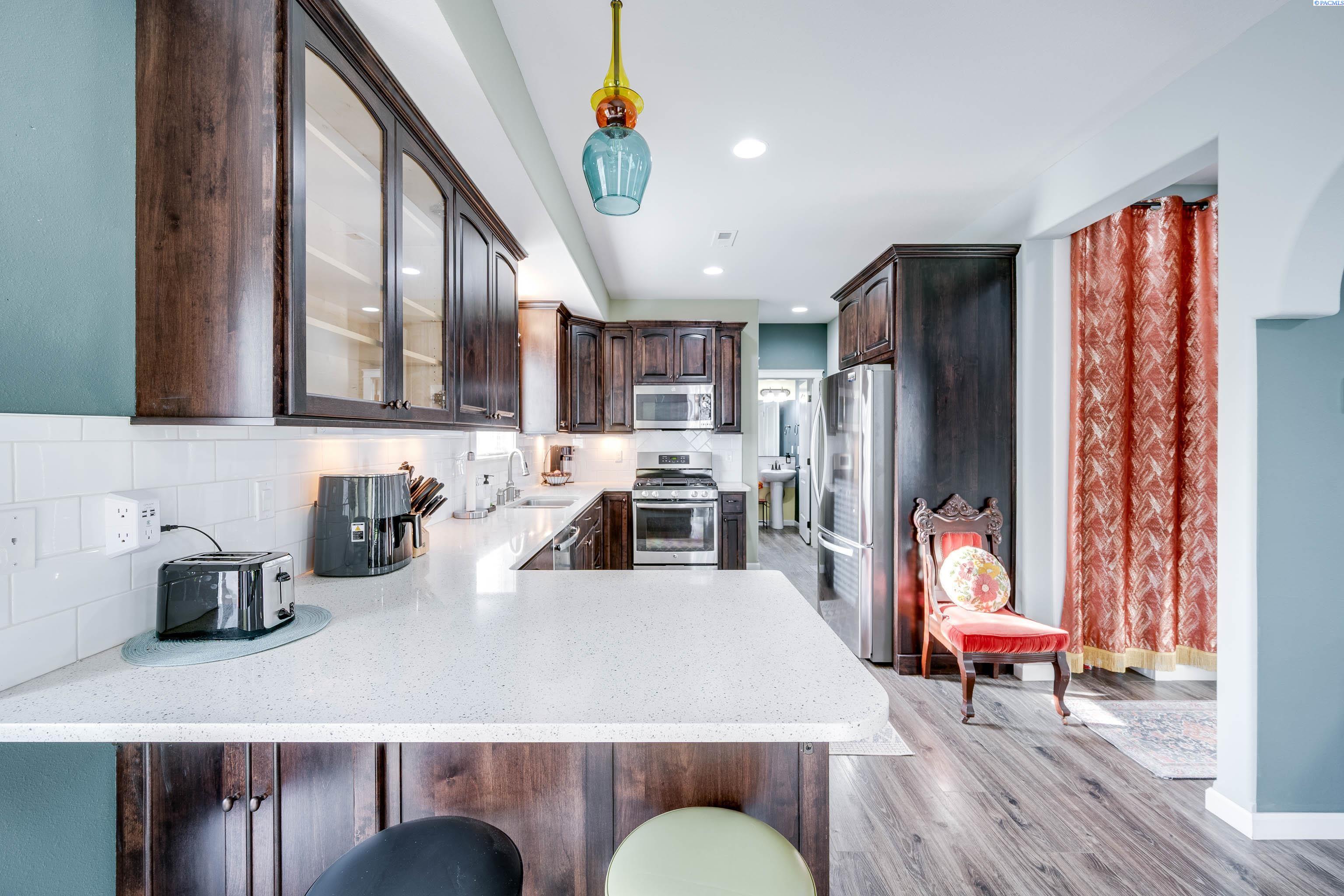 1000 SW Marcia Dr