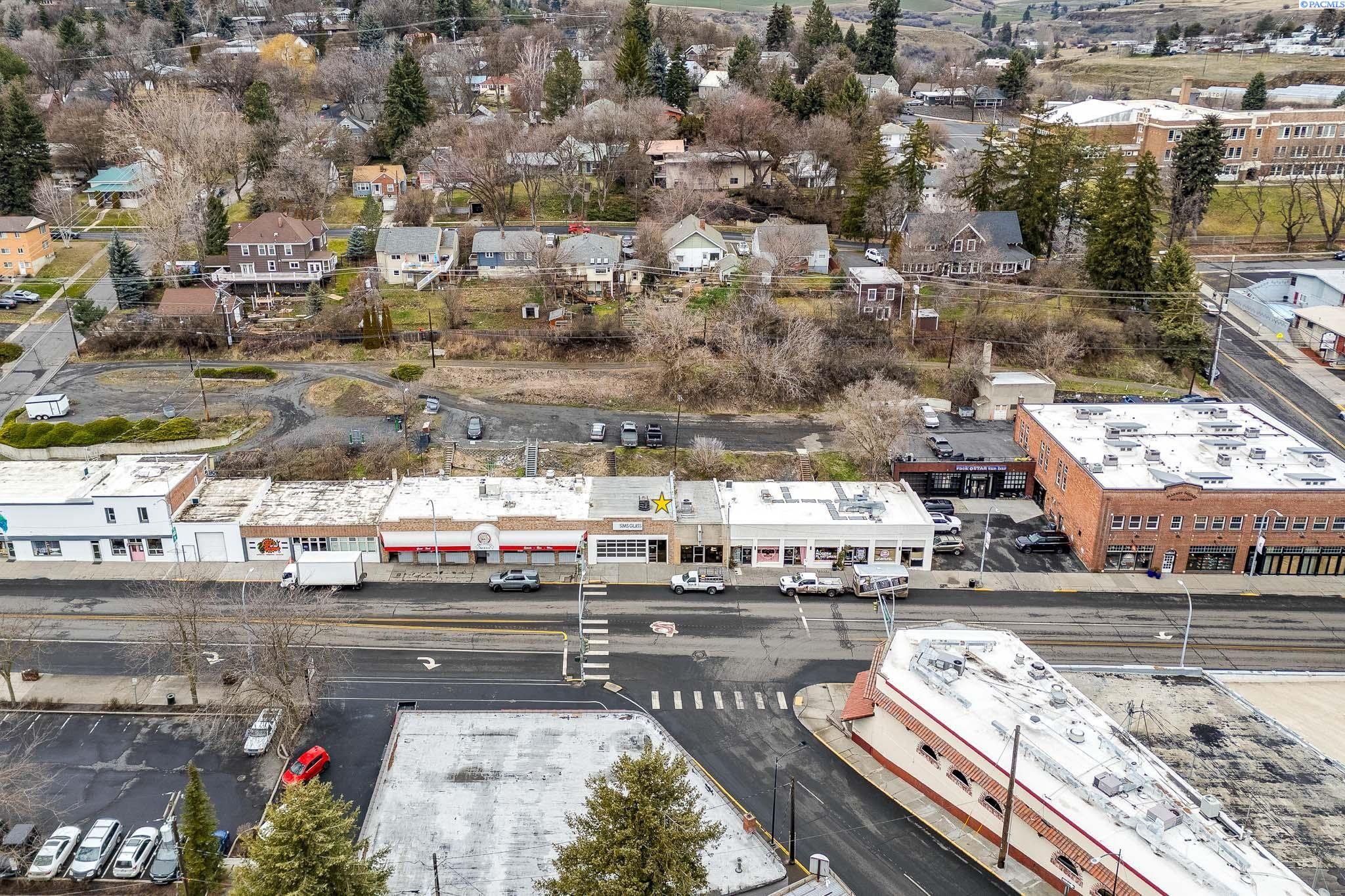 195 S Grand Ave Unit: Sim's Glass Longtime Pullman Business & Location