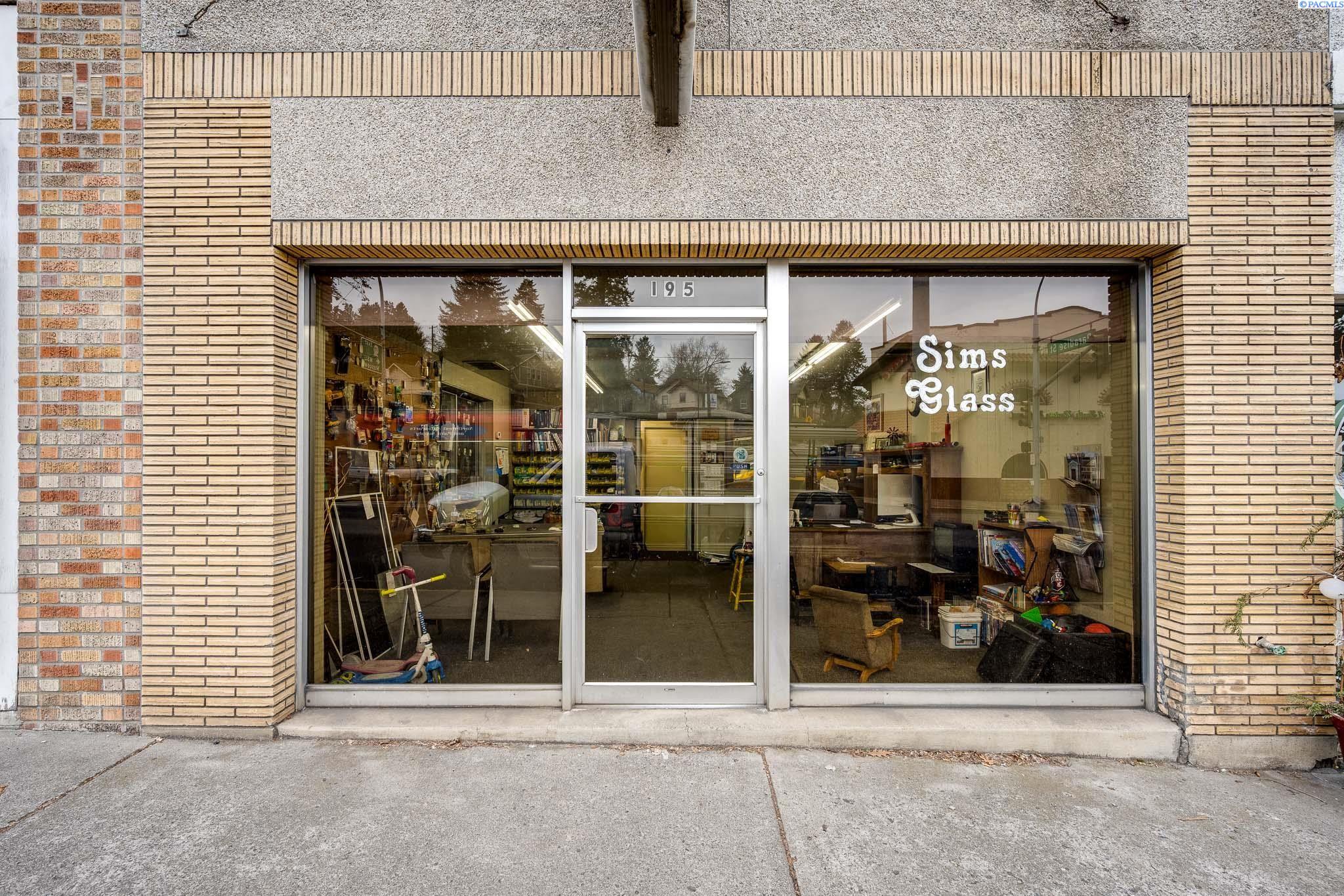 195 S Grand Ave Unit: Sim's Glass Longtime Pullman Business & Location