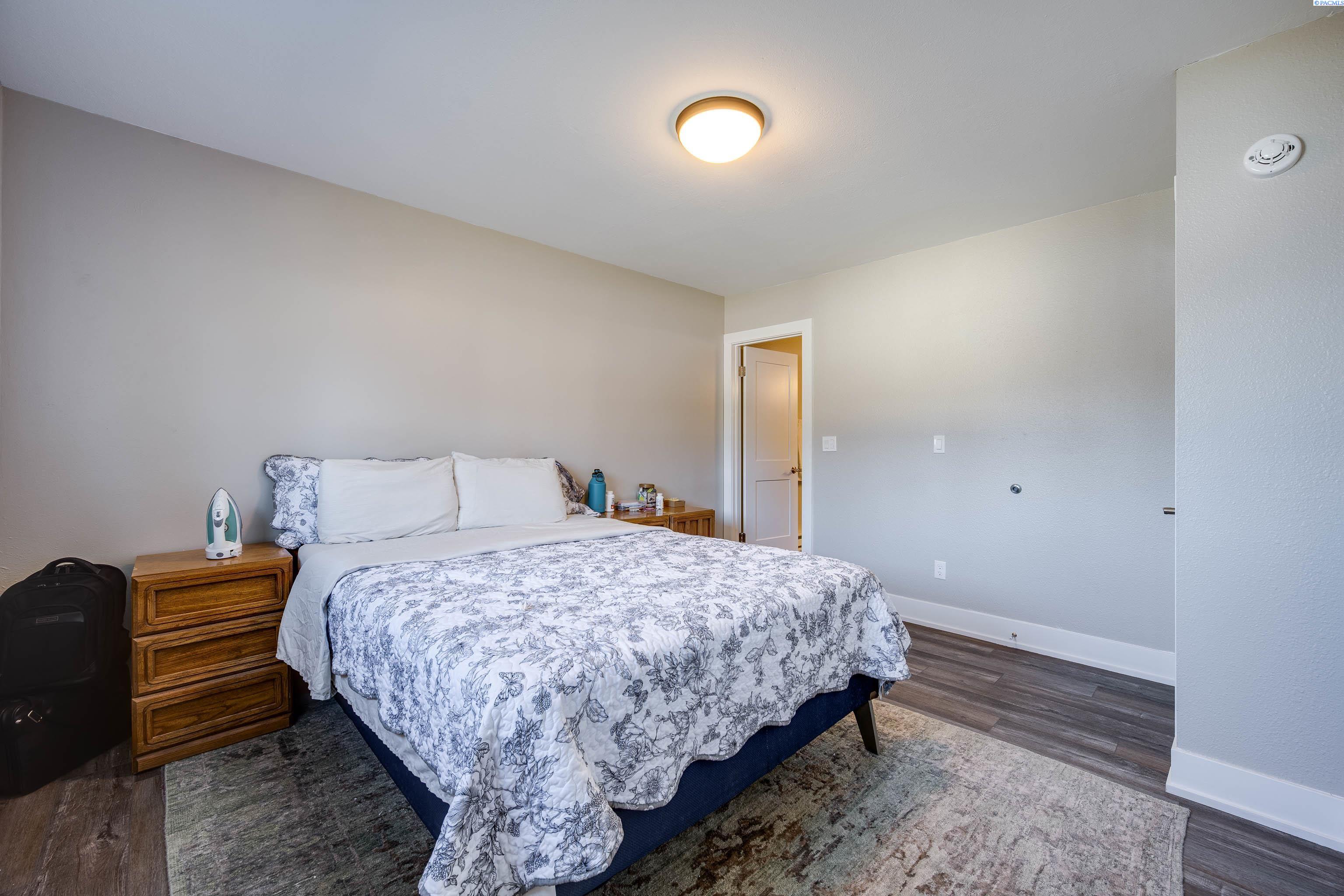 600 SW Crestview St. # 19