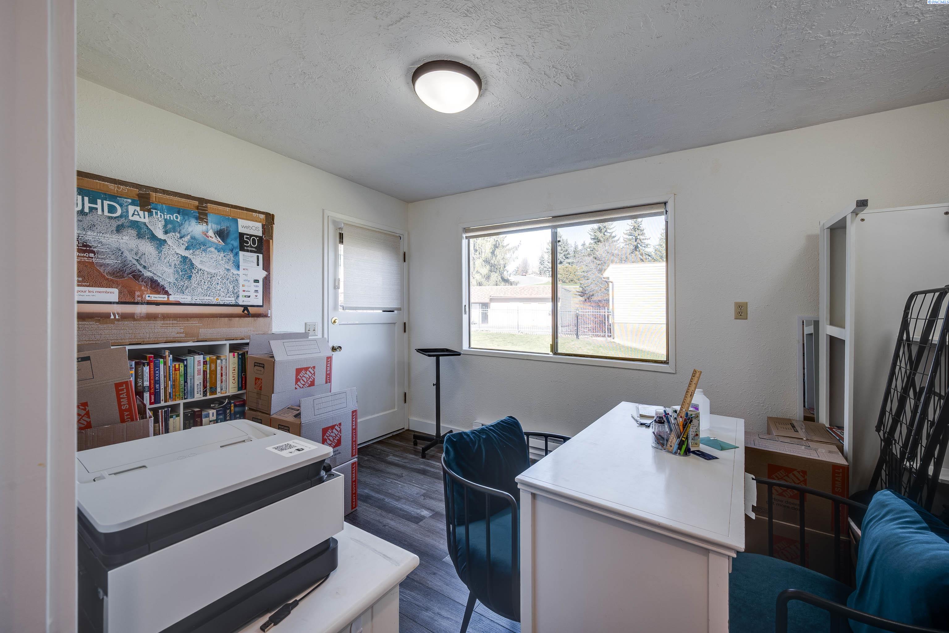 600 SW Crestview St. # 19