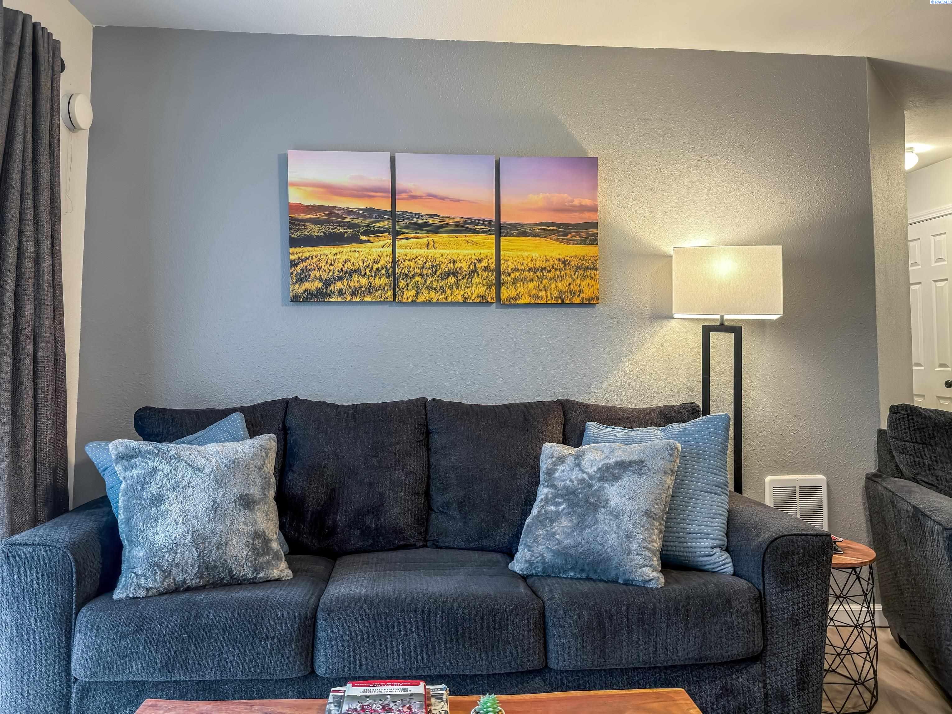 1645 NE Merman Dr C204 # C204