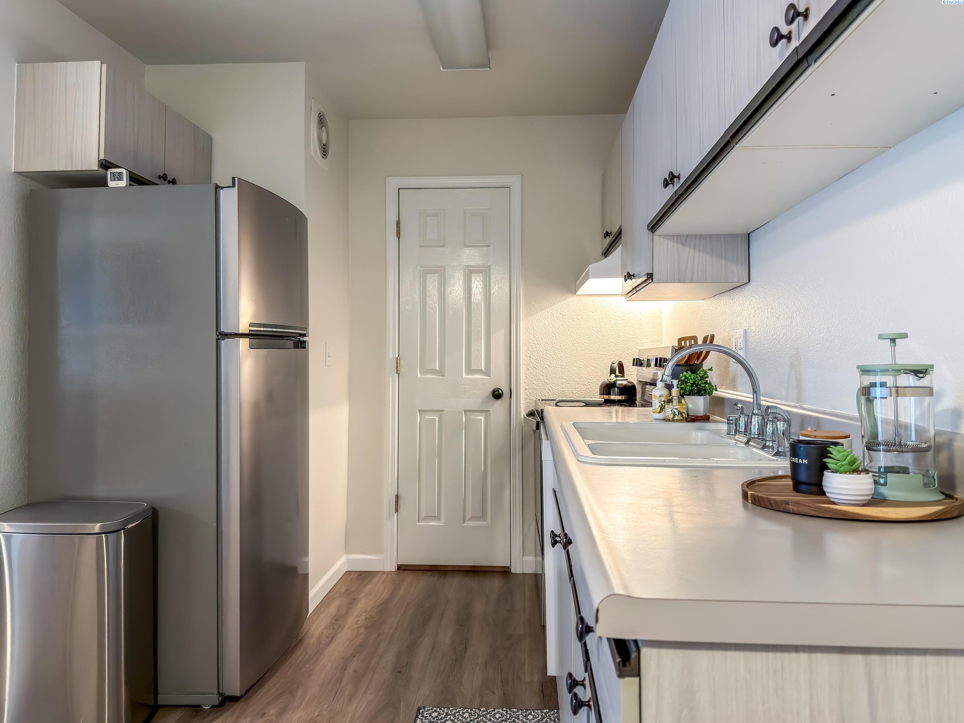 1645 NE Merman Dr C204 # C204