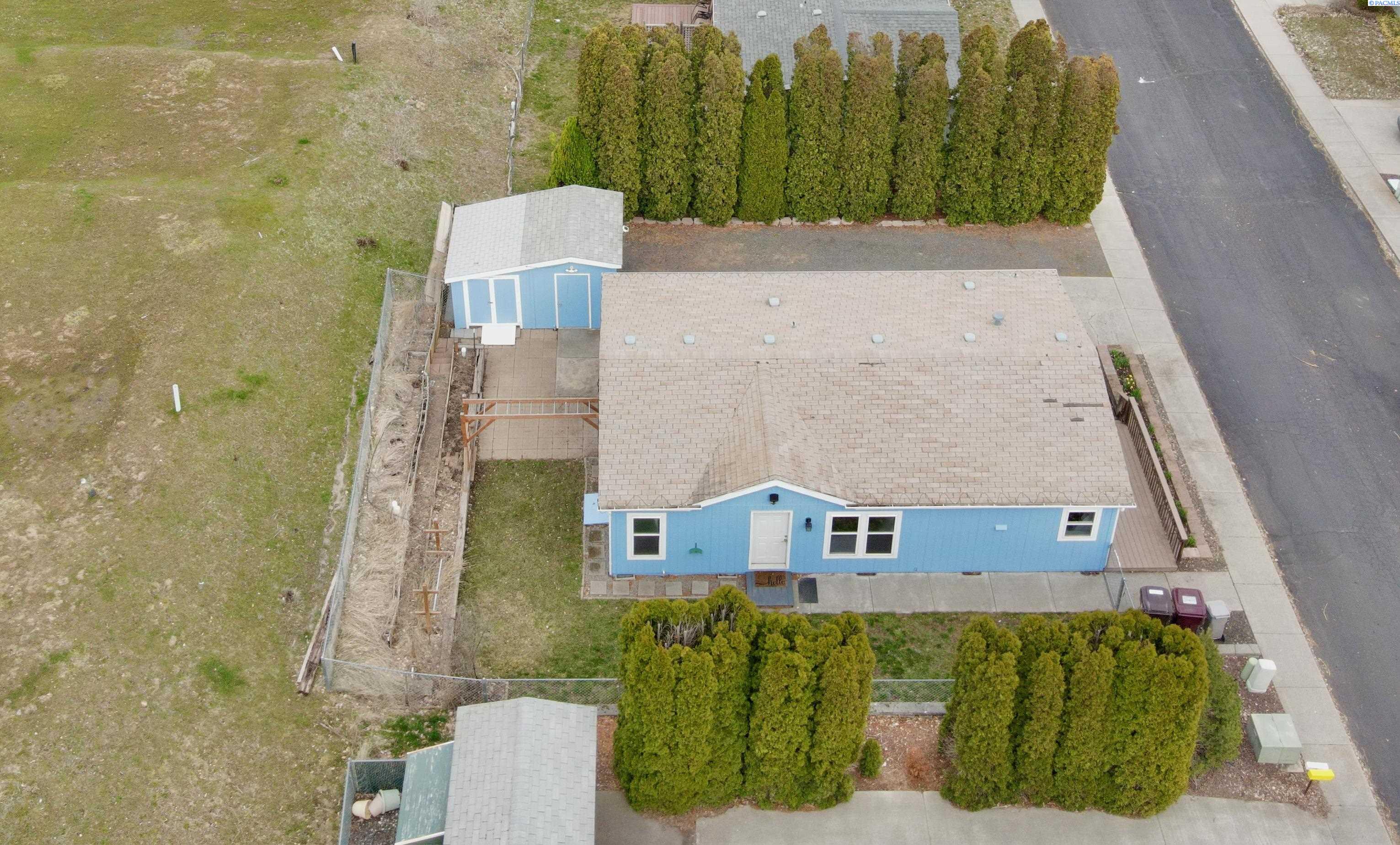112 NW Glenhaven Drive