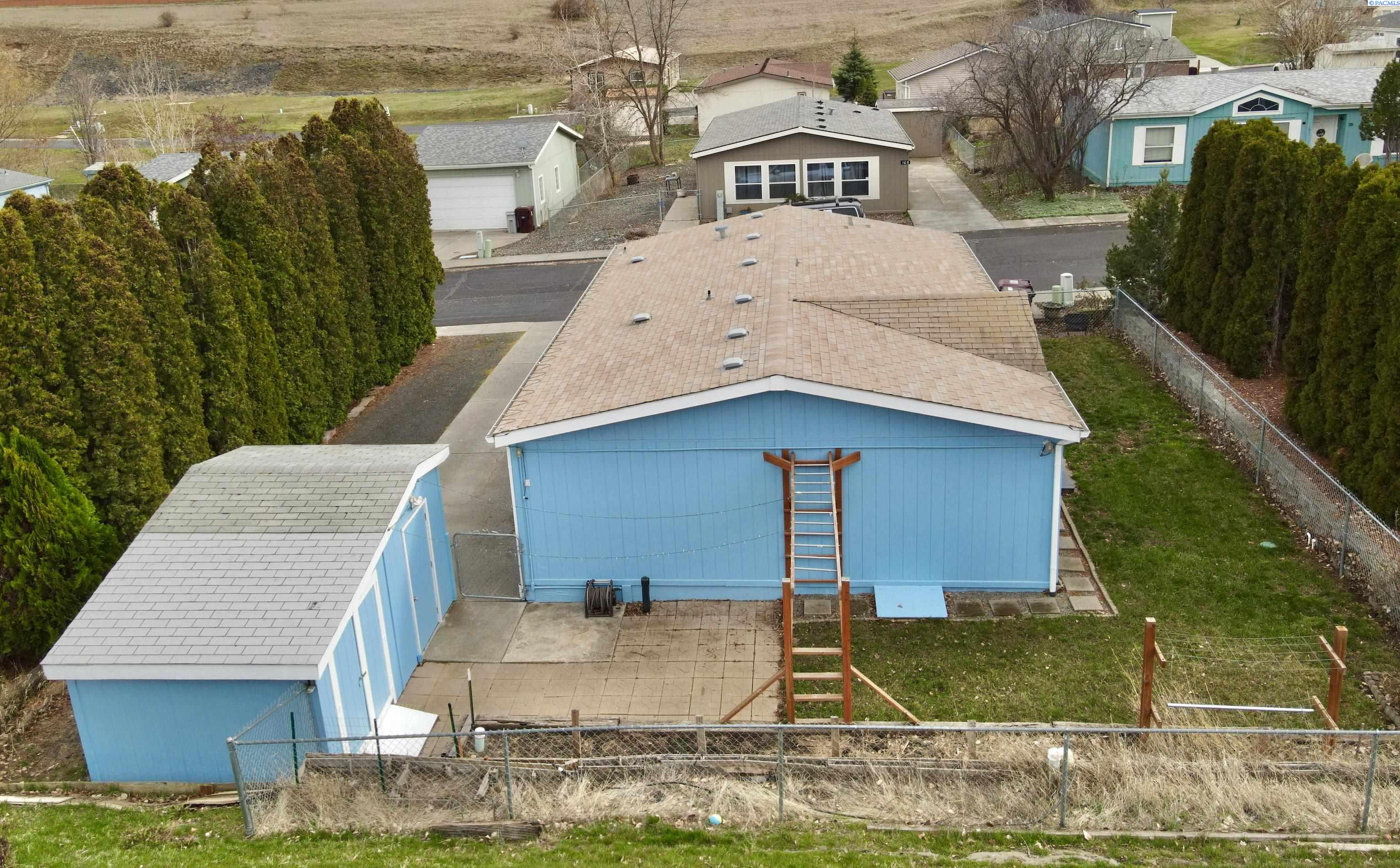 112 NW Glenhaven Drive