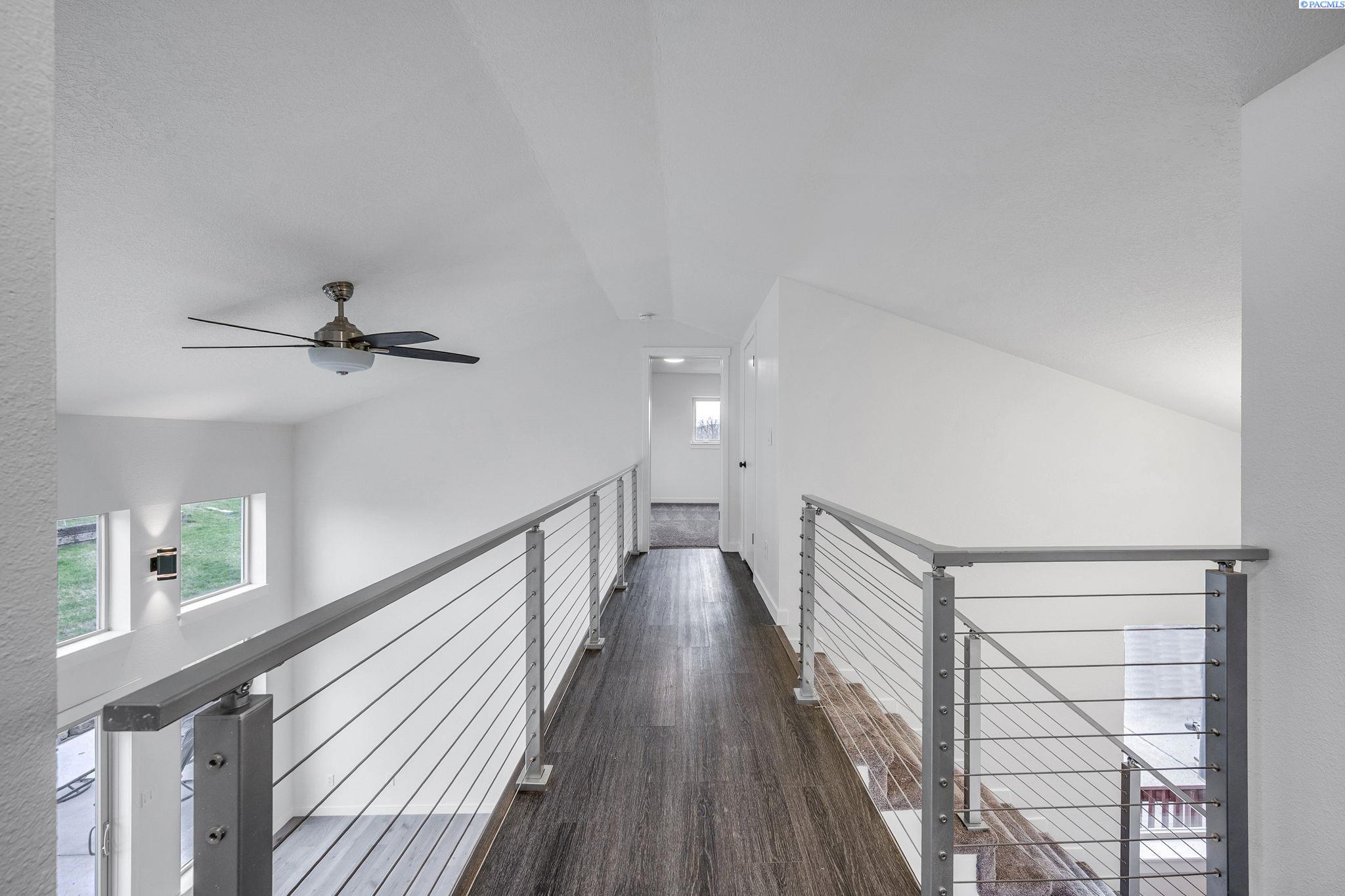 1890 SE Johnson Avenue