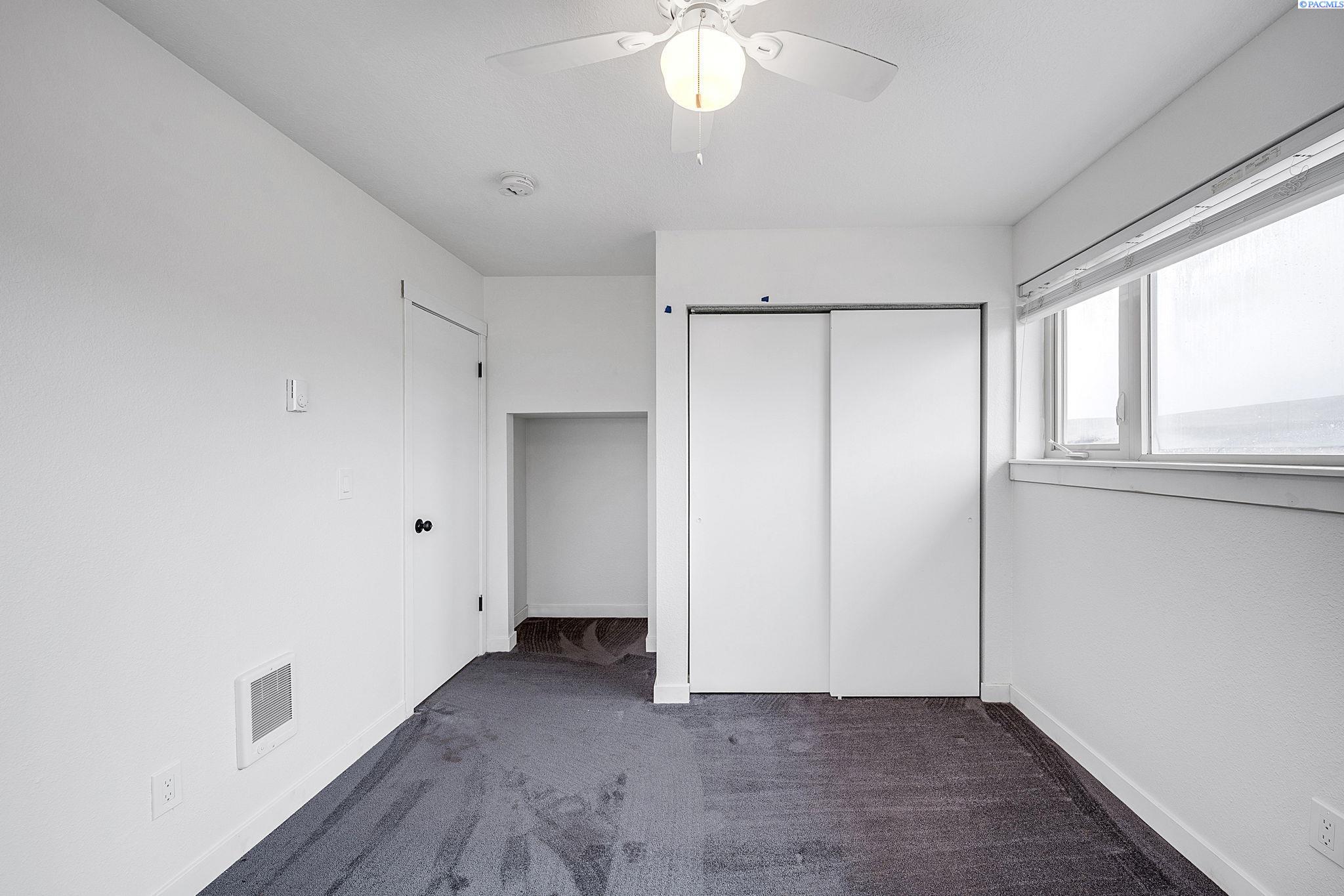 1890 SE Johnson Avenue