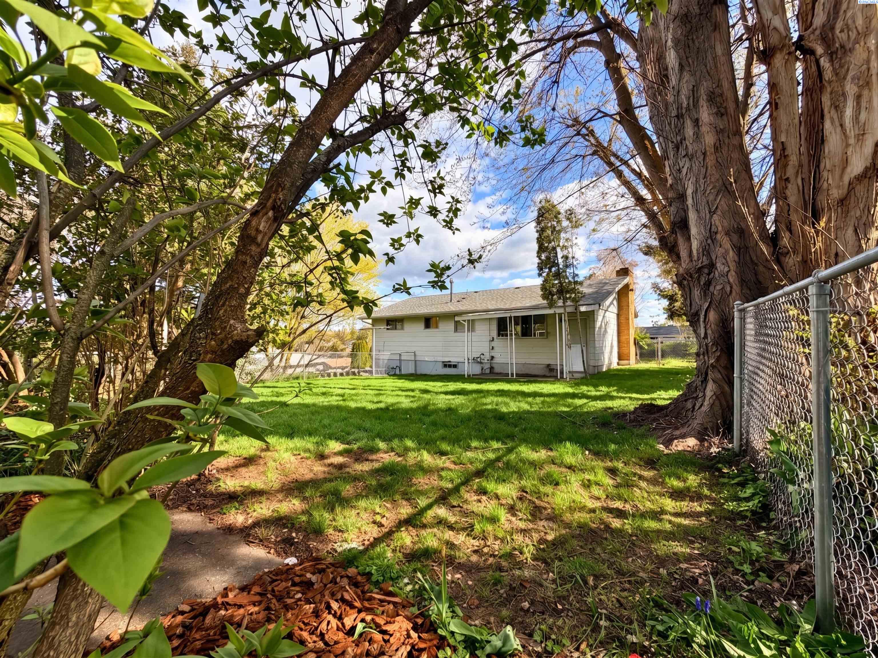 220 NW Timothy Street