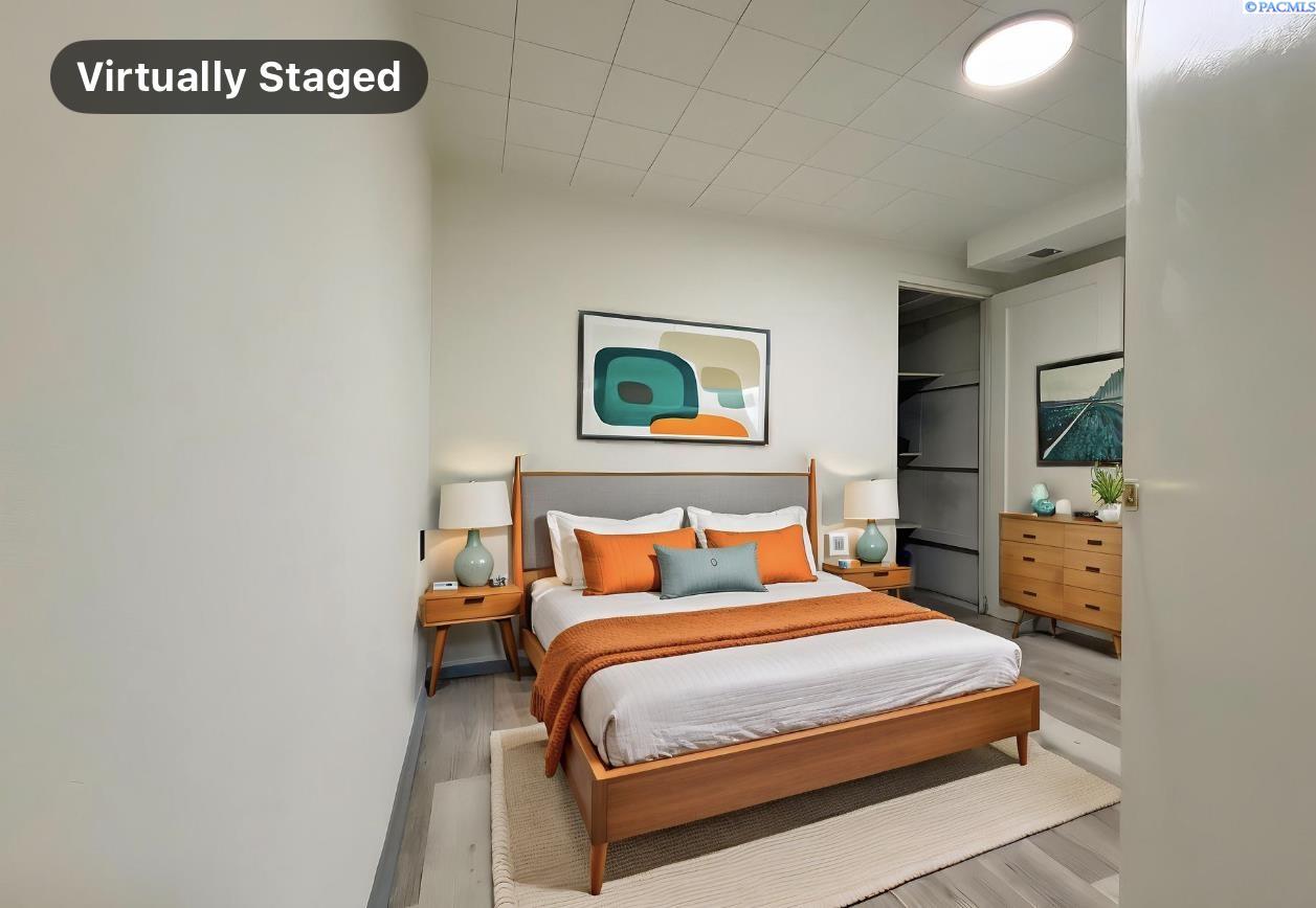 220 NW Timothy Street