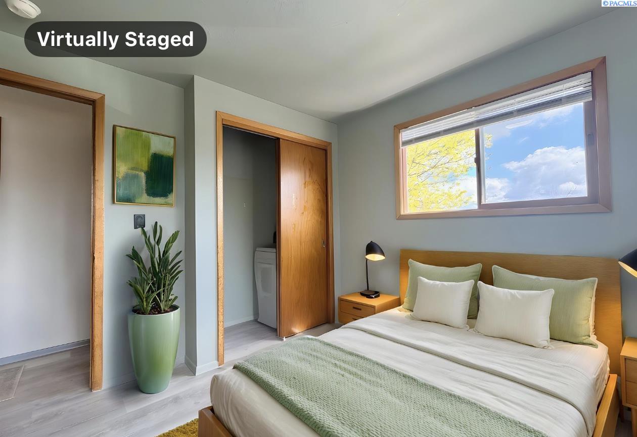 220 NW Timothy Street