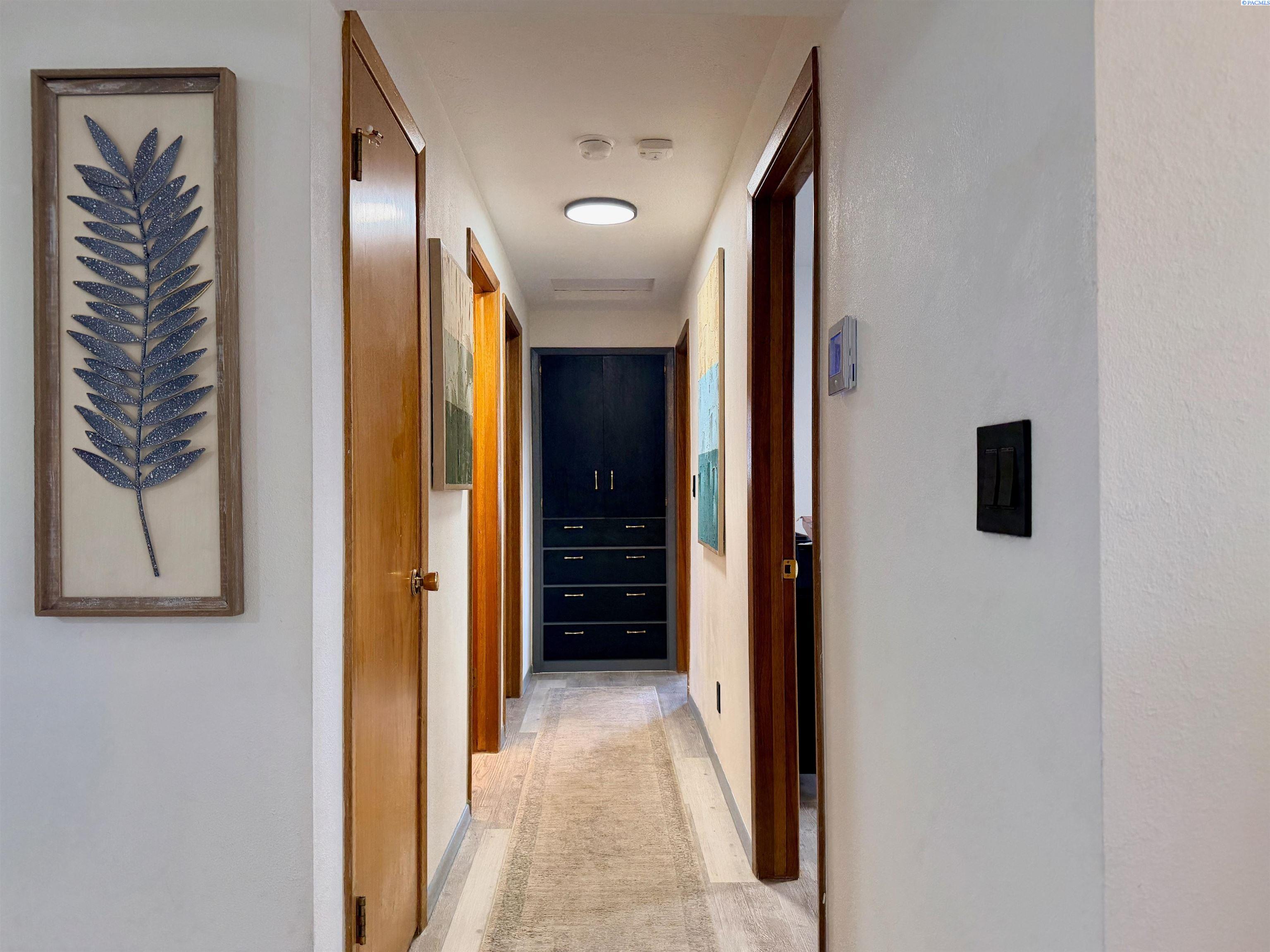 220 NW Timothy Street