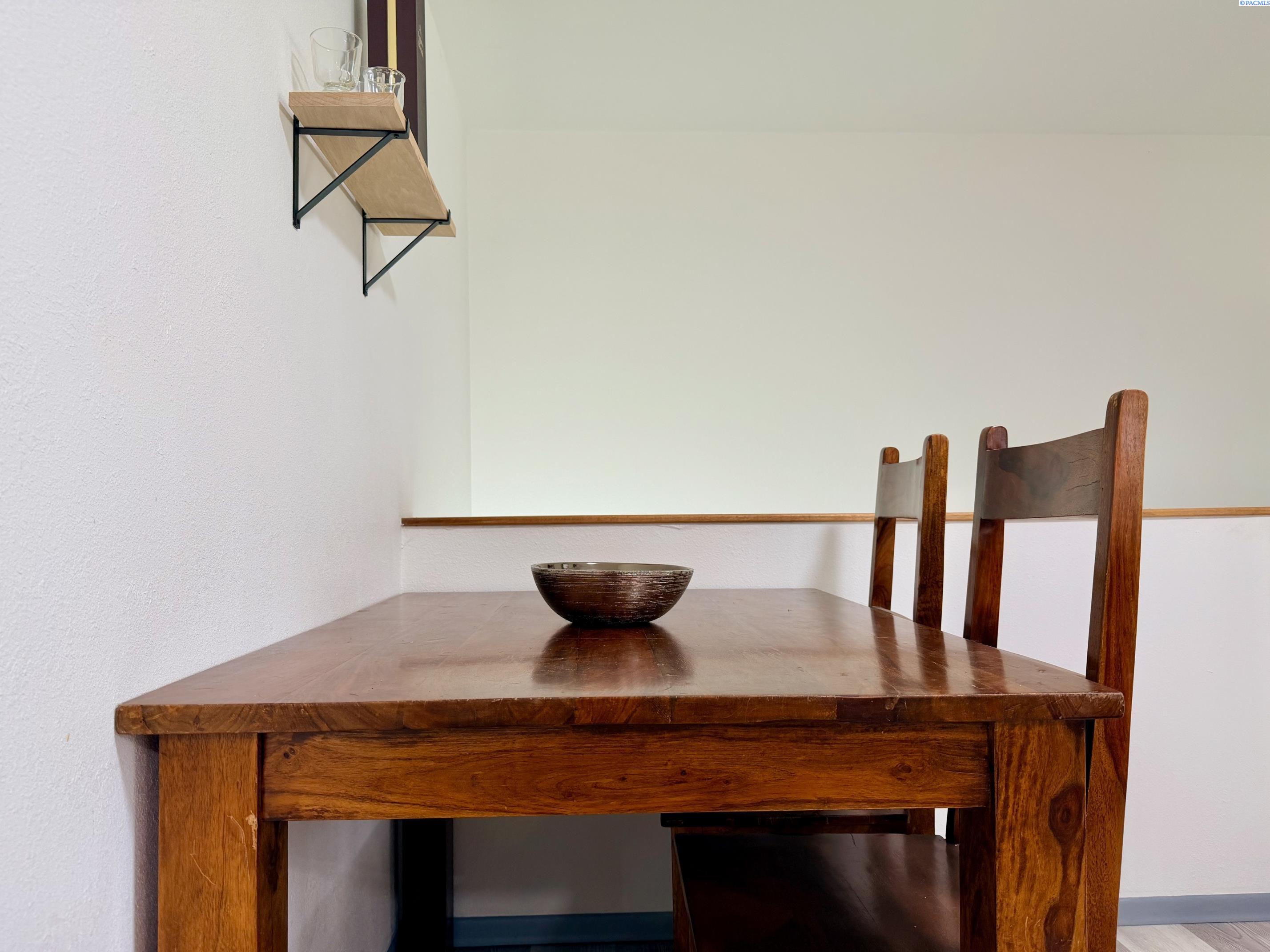 220 NW Timothy Street