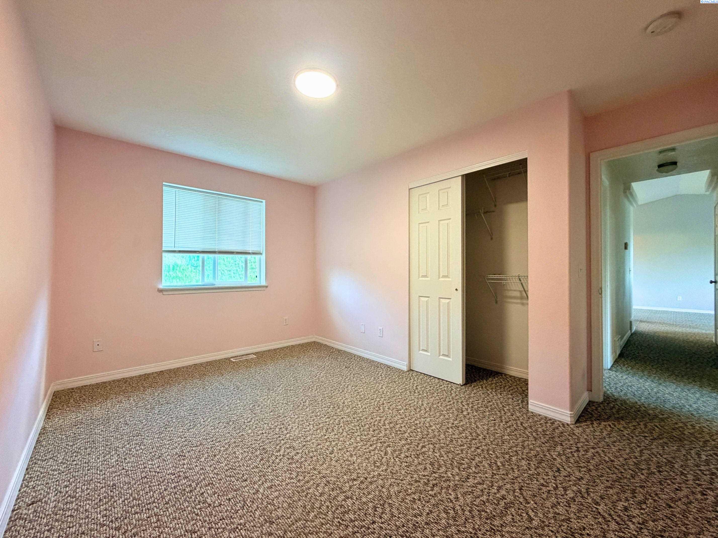 1255 SW Latour Peak
