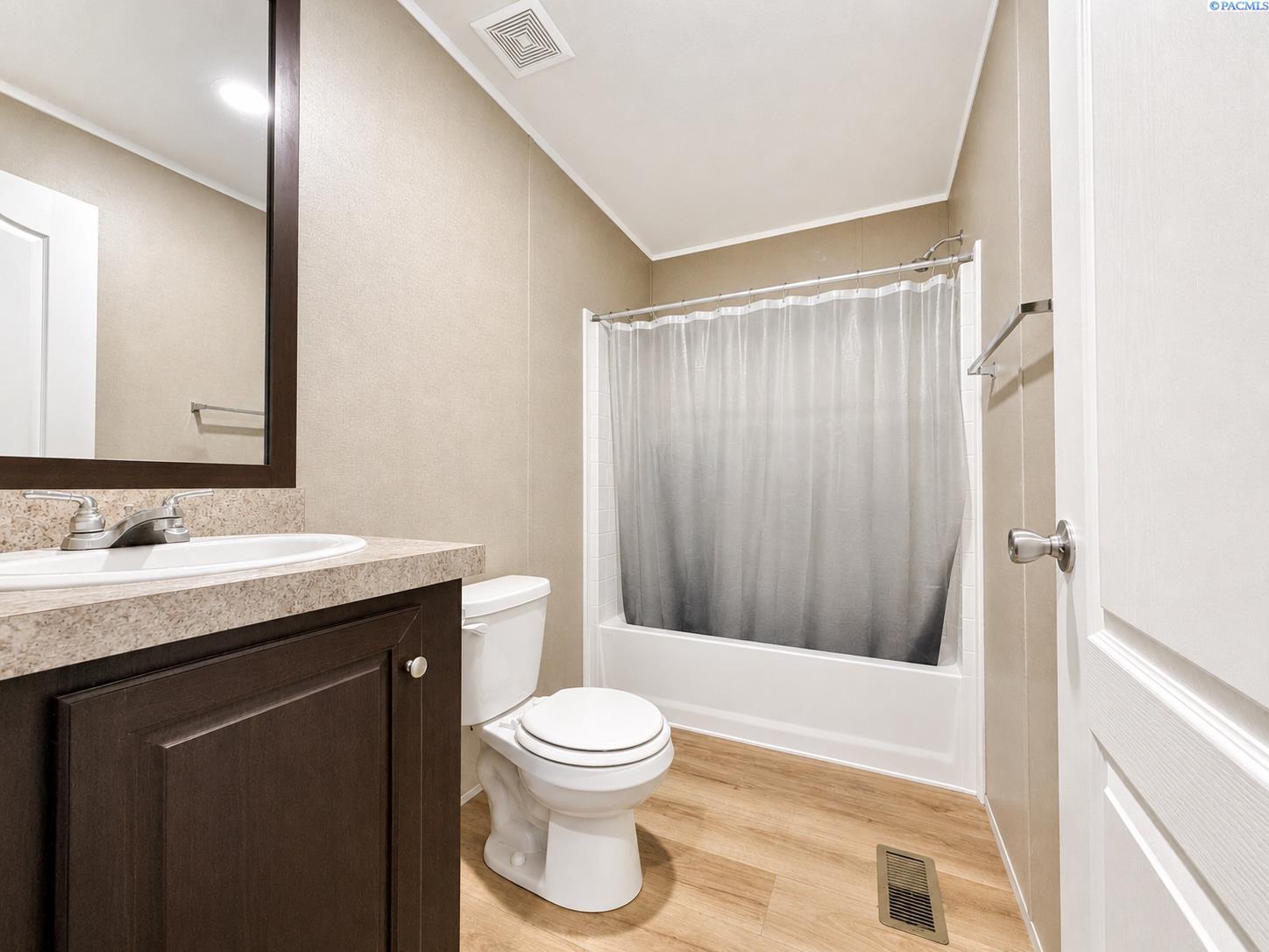 1155 SE Professional Mall Blvd #306