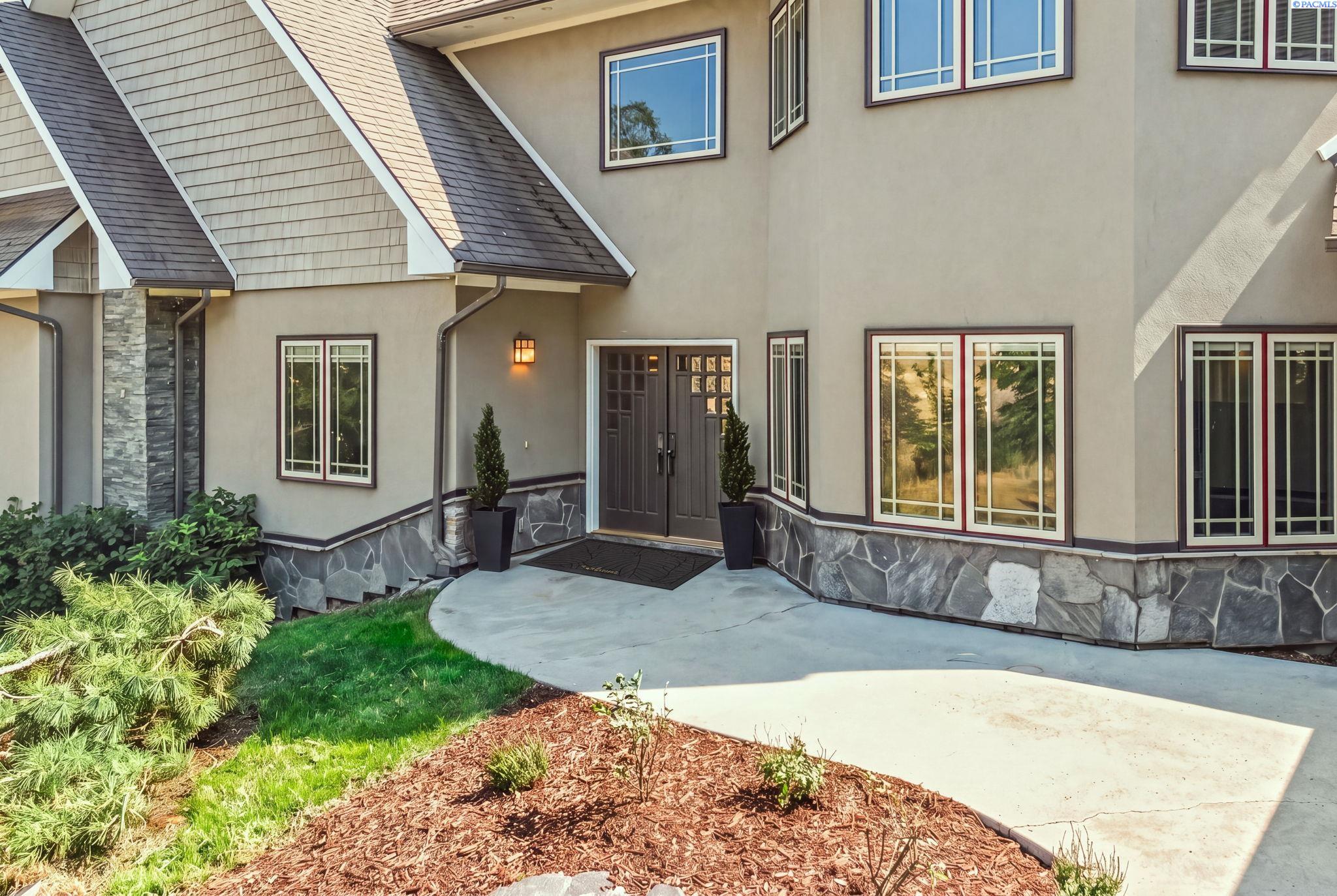 651 Klemgard Road